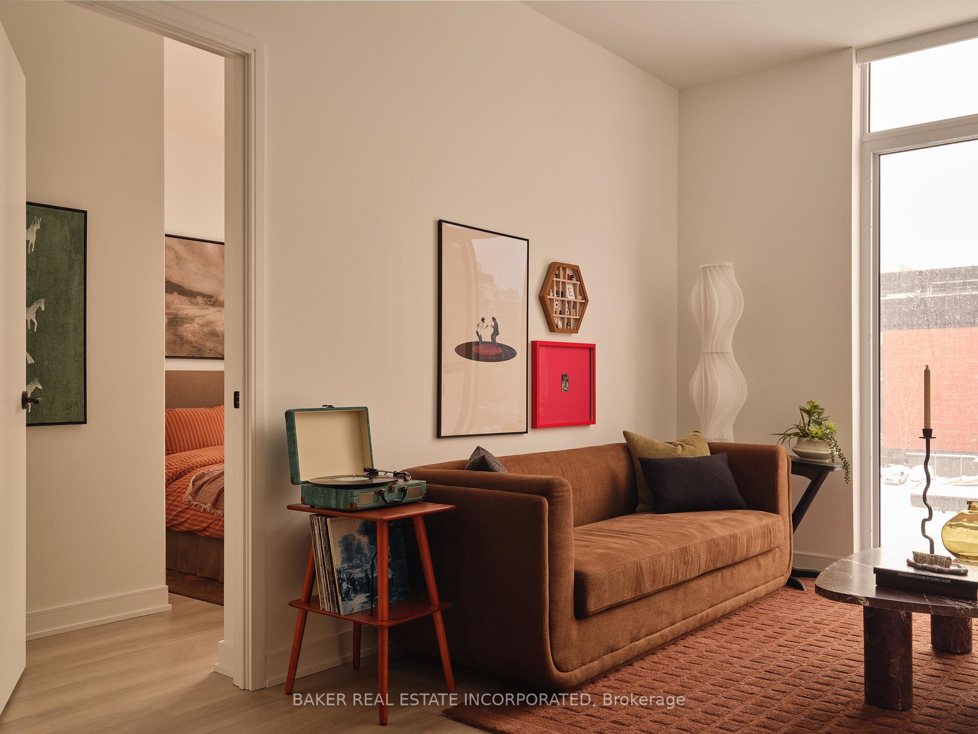 65 Trinity Street 1007, Toronto C08, ON M5A 0Y1