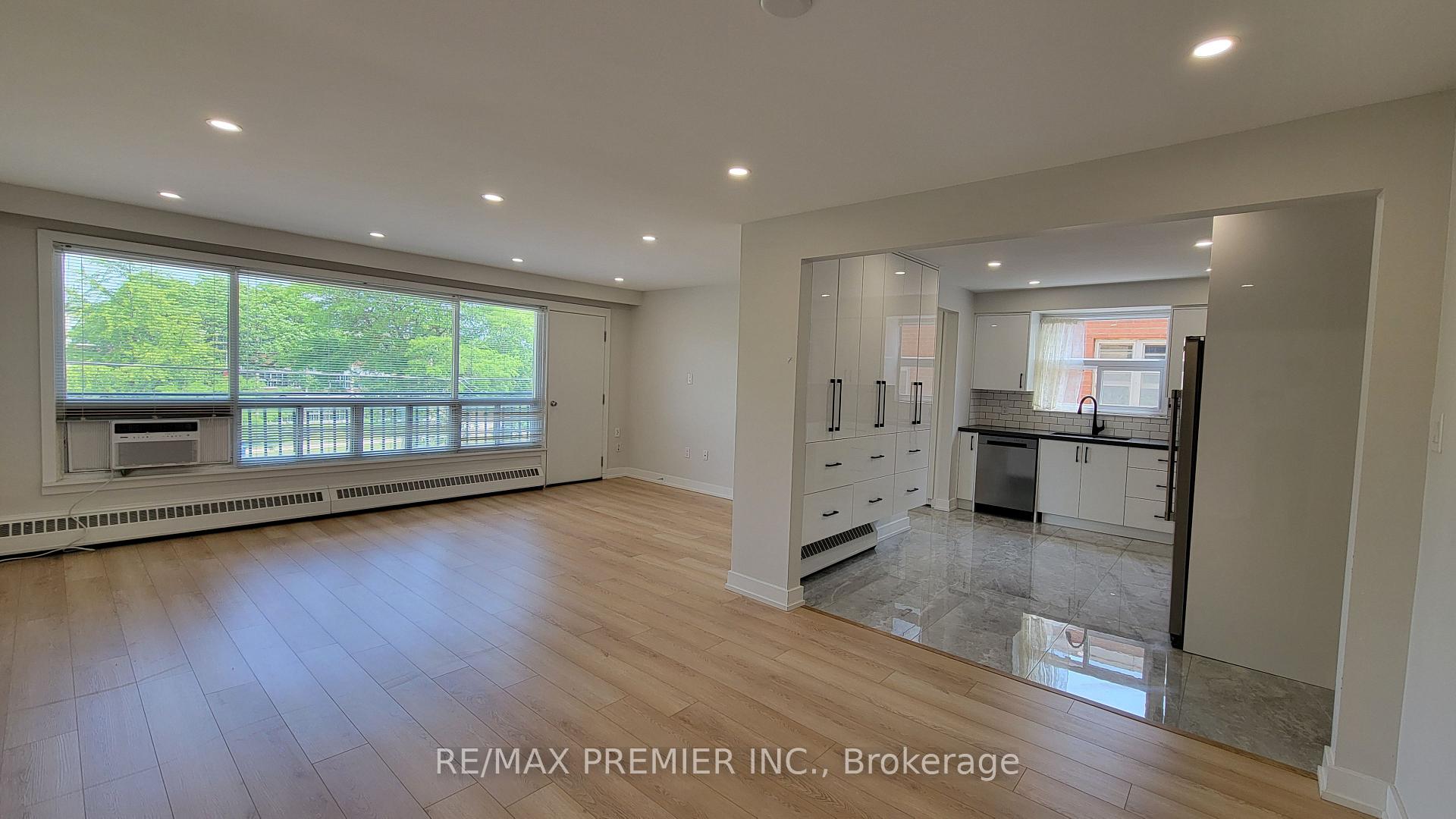 294 Wilmington Avenue 3, Toronto, ON M3H 5K7 — Toronto C06, Ontario