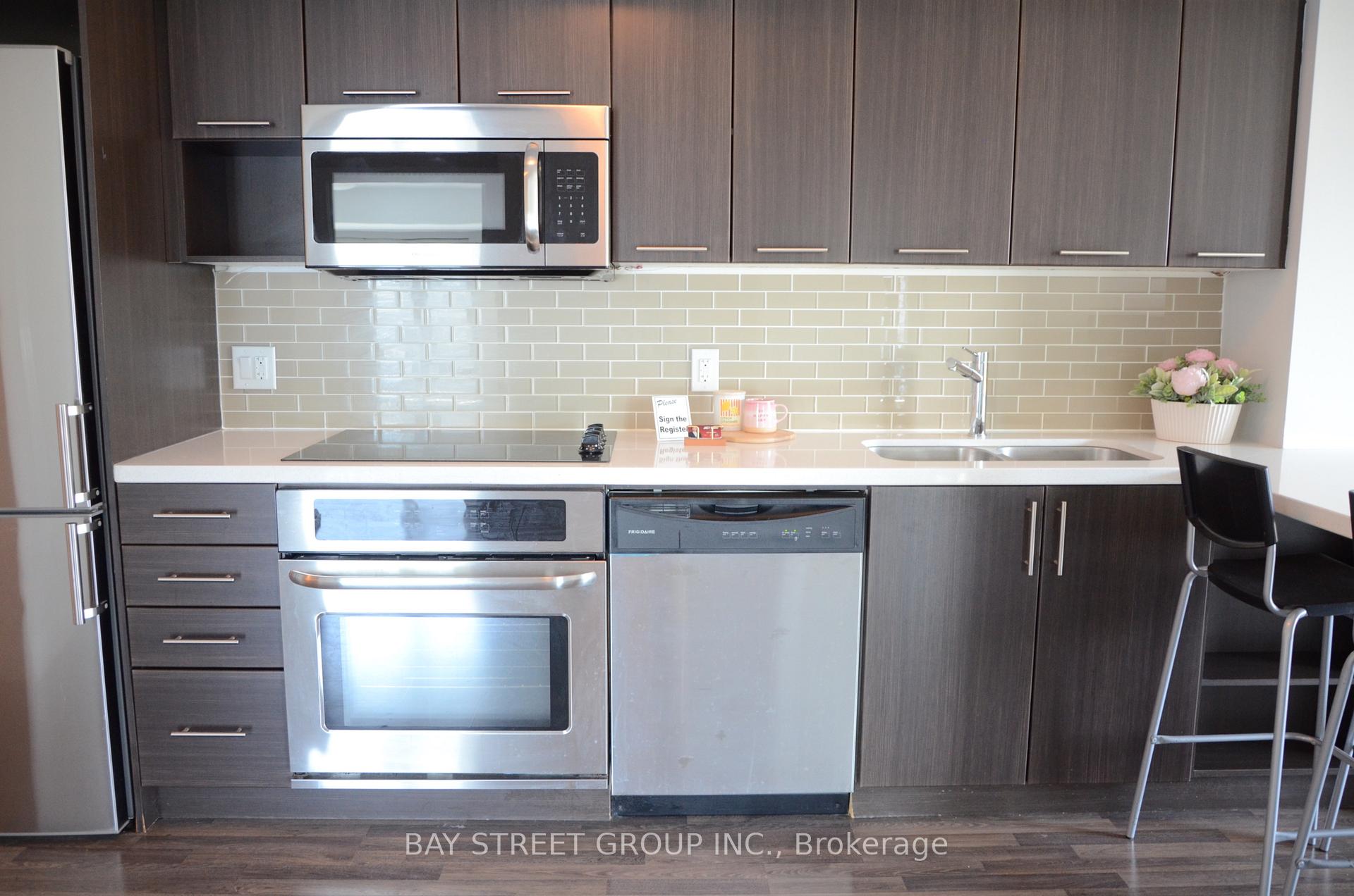 555 Wilson Avenue #1009E, Toronto C06 — photo 2 of 5
