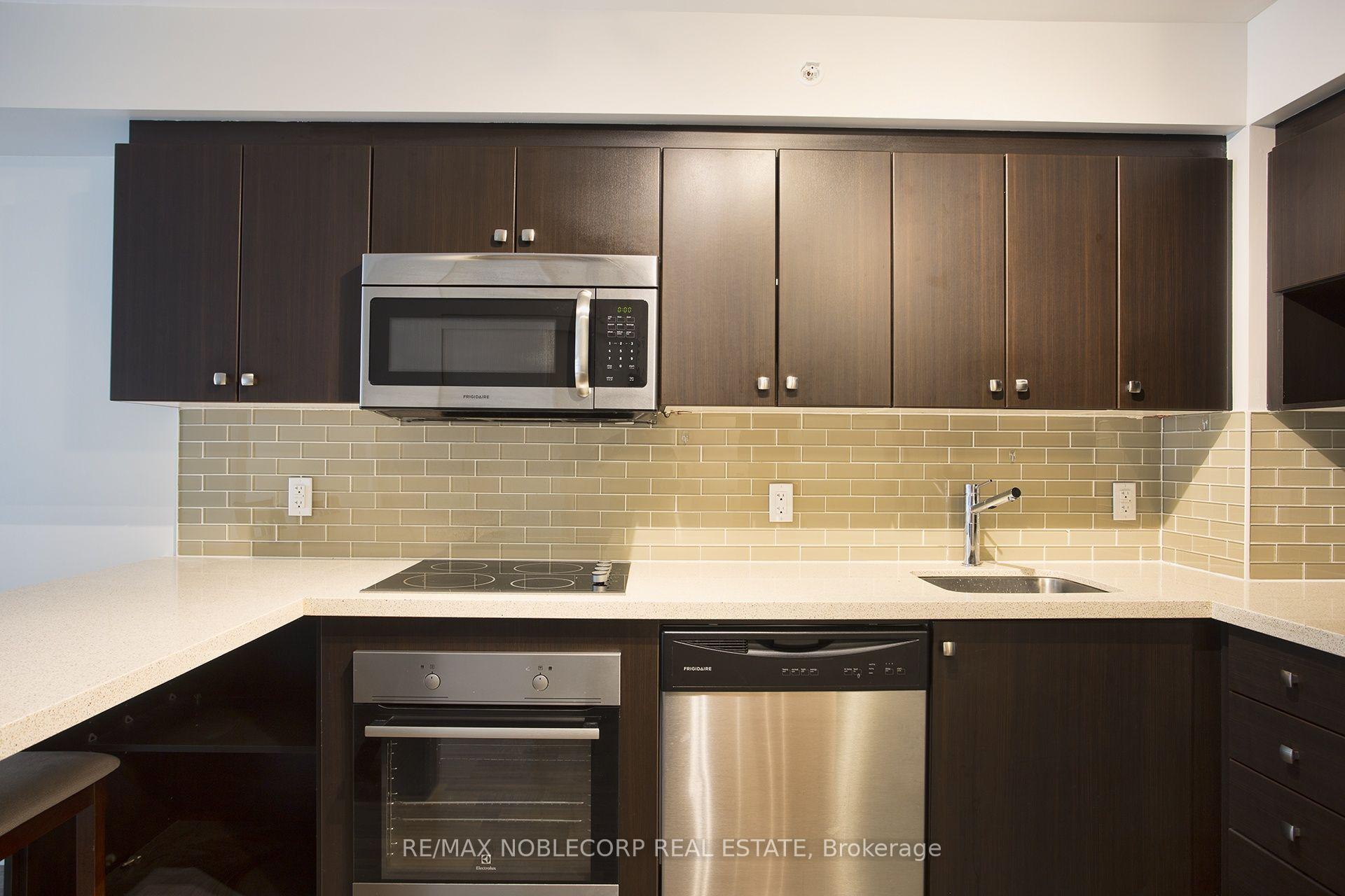 565 Wilson Avenue 319W, Toronto C06 — photo 5 of 5