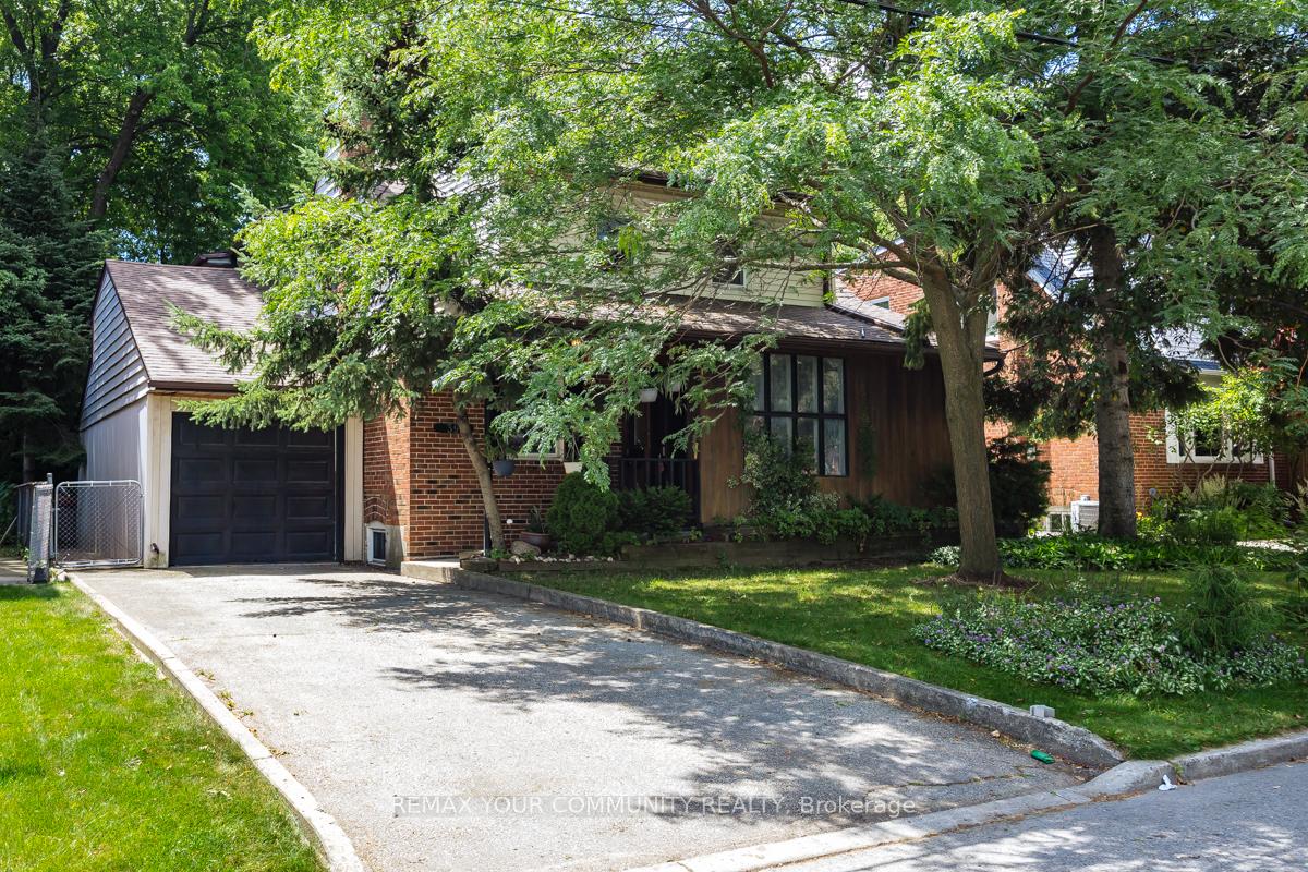 39 Cadillac Avenue, Toronto C06 — photo 2 of 5