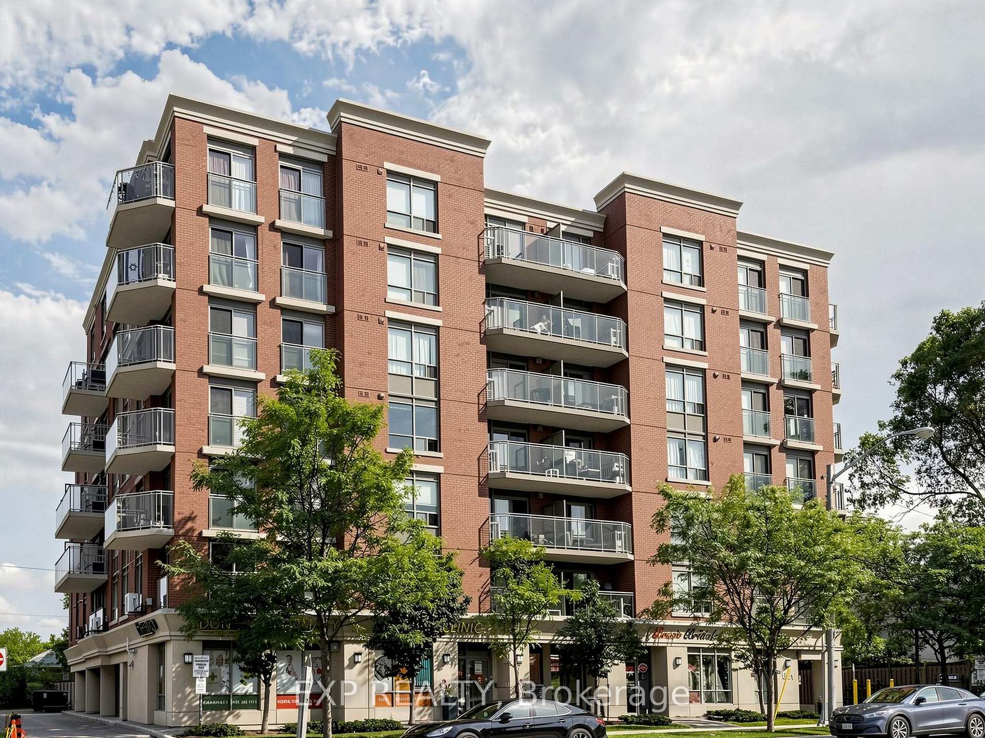 801 Sheppard Avenue W 302, Toronto, ON M3H 2T3 — Toronto C06, Ontario