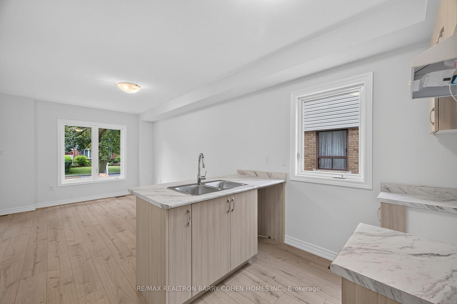 36 Luverne Avenue, Toronto C06 — photo 4 of 5