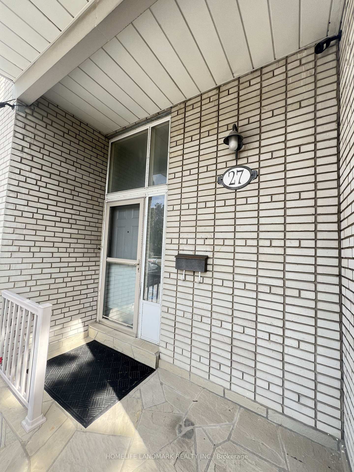 27 Tillplain Road, Toronto C06 — photo 3 of 5