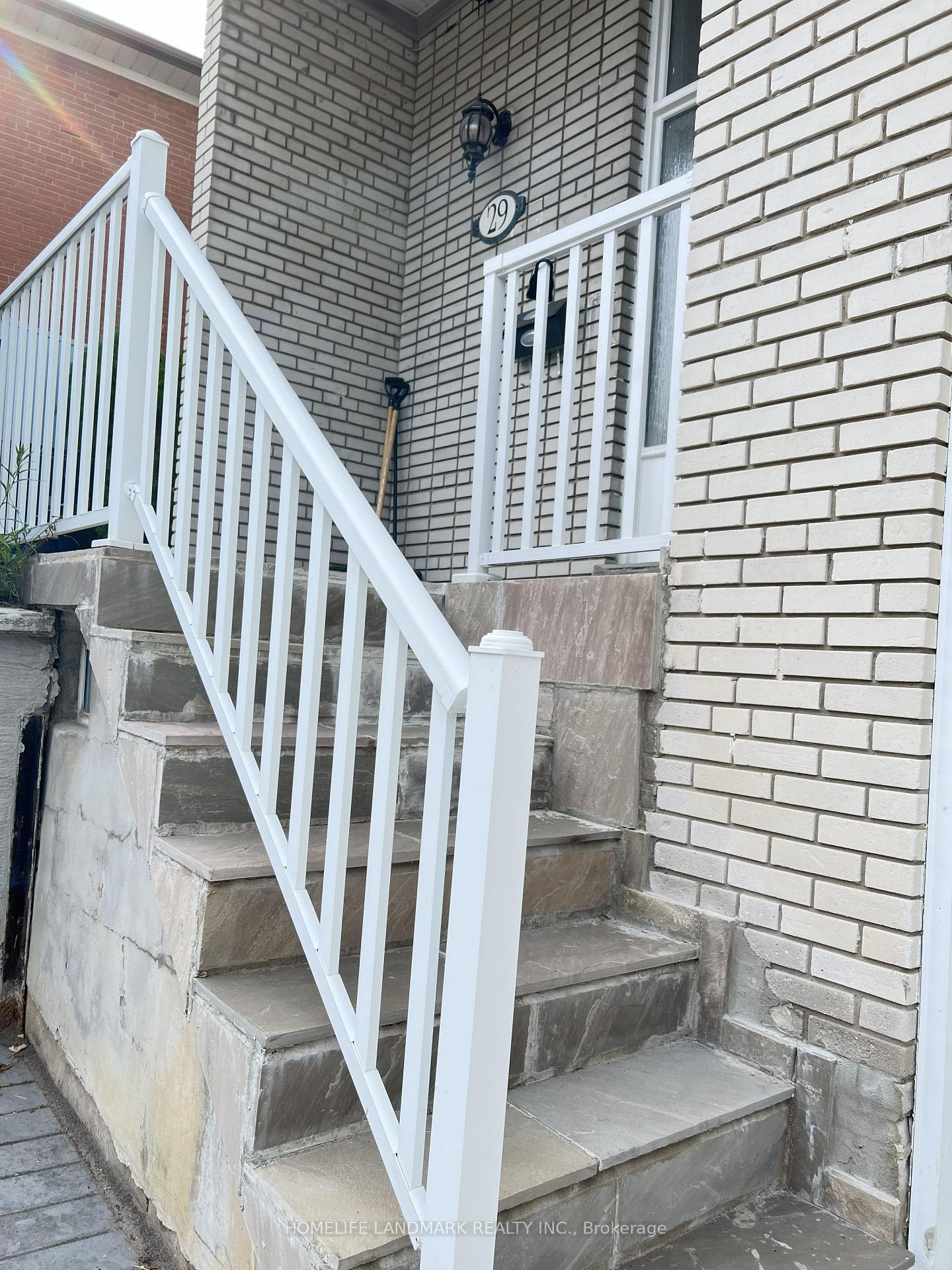 29 Tillplain Road, Toronto C06 — photo 5 of 5
