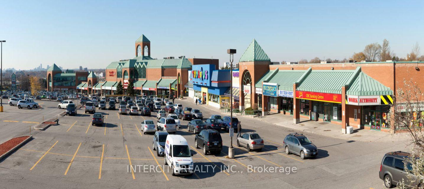 1448 - 1450 Lawrence Avenue E 304, Toronto C13, ON M4A 2S8