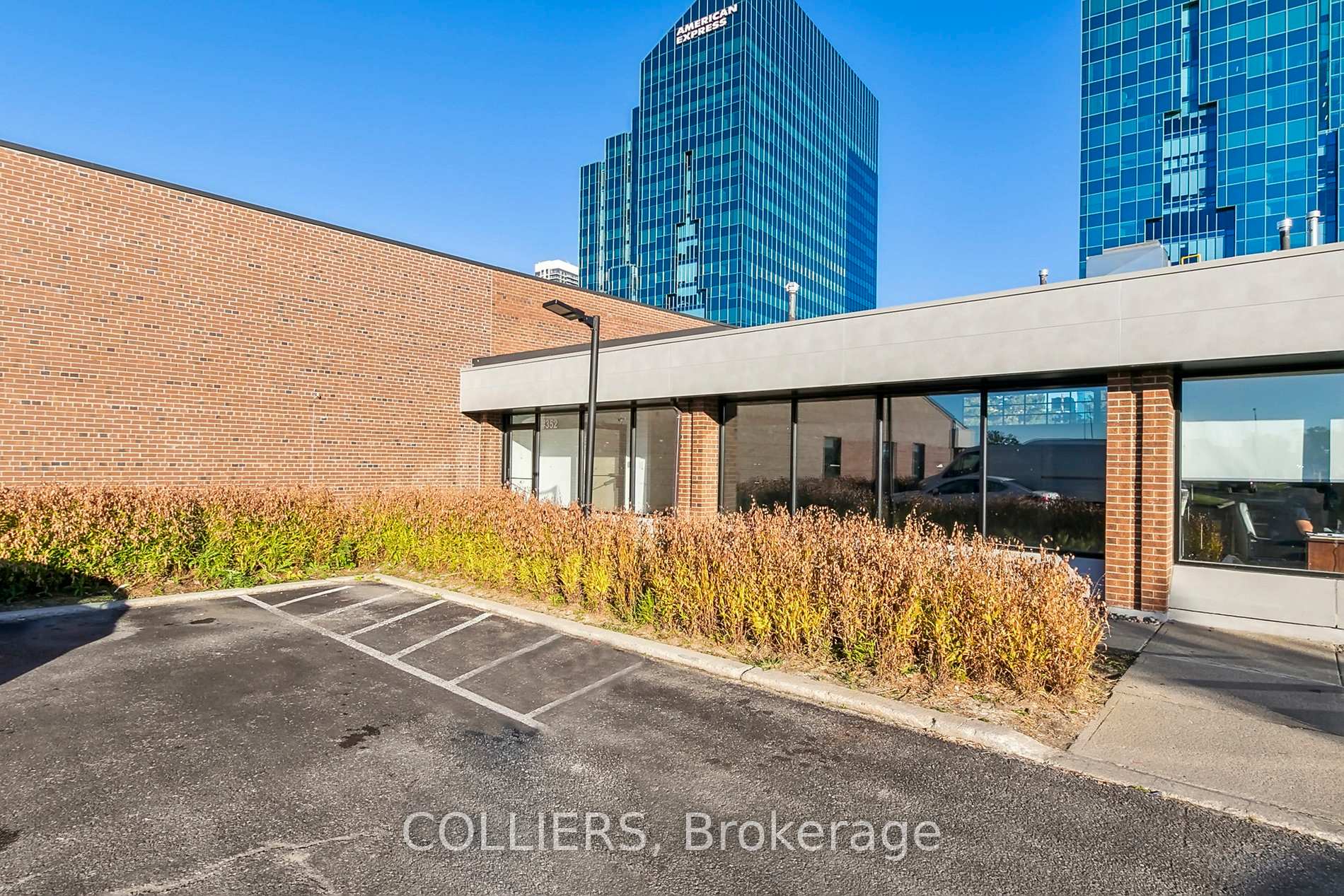 280-422 Consumers Road Unit 19, Toronto C15 — photo 3 of 5