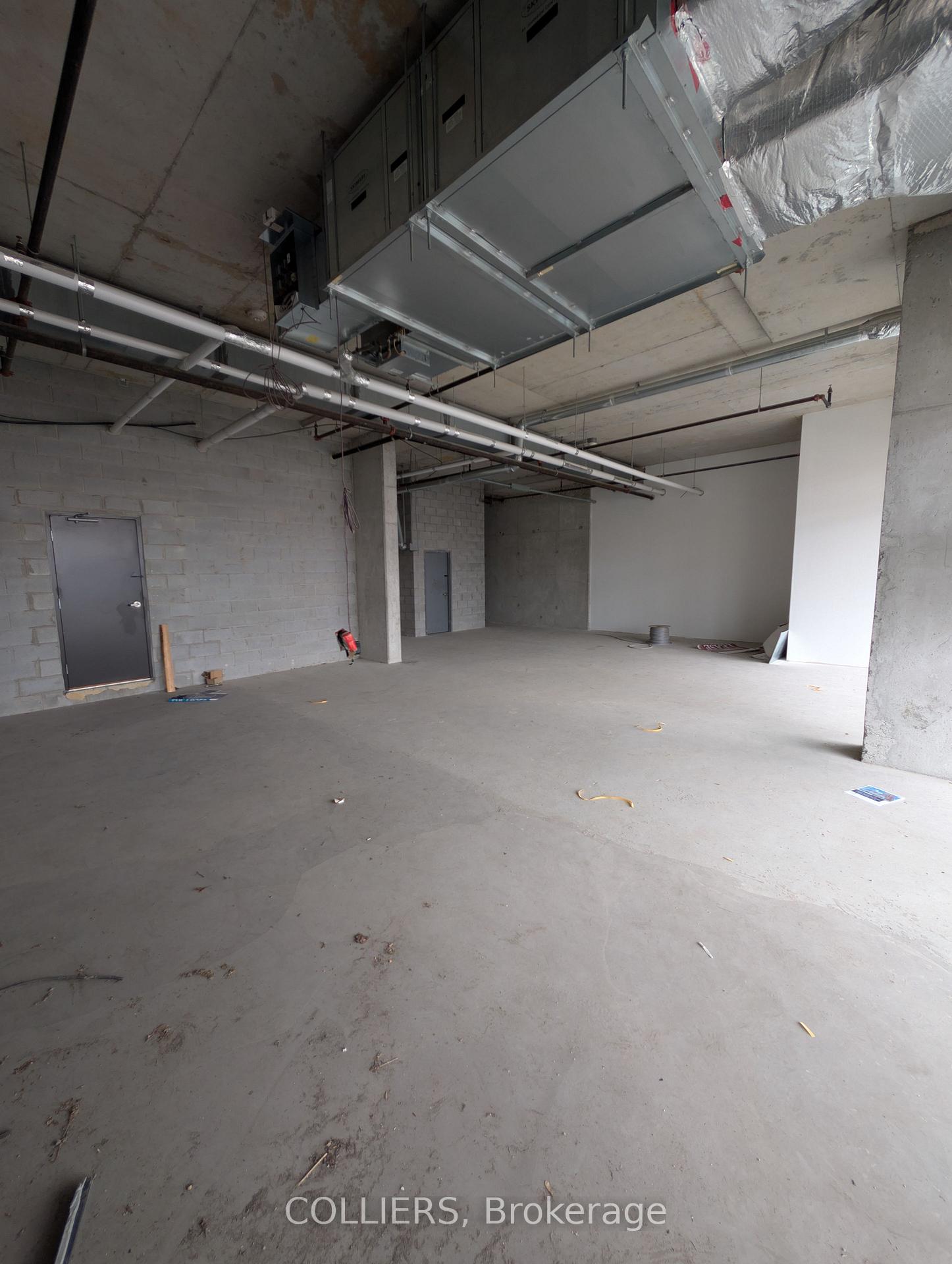67 Bayly Street W 3, Ajax — photo 3 of 4
