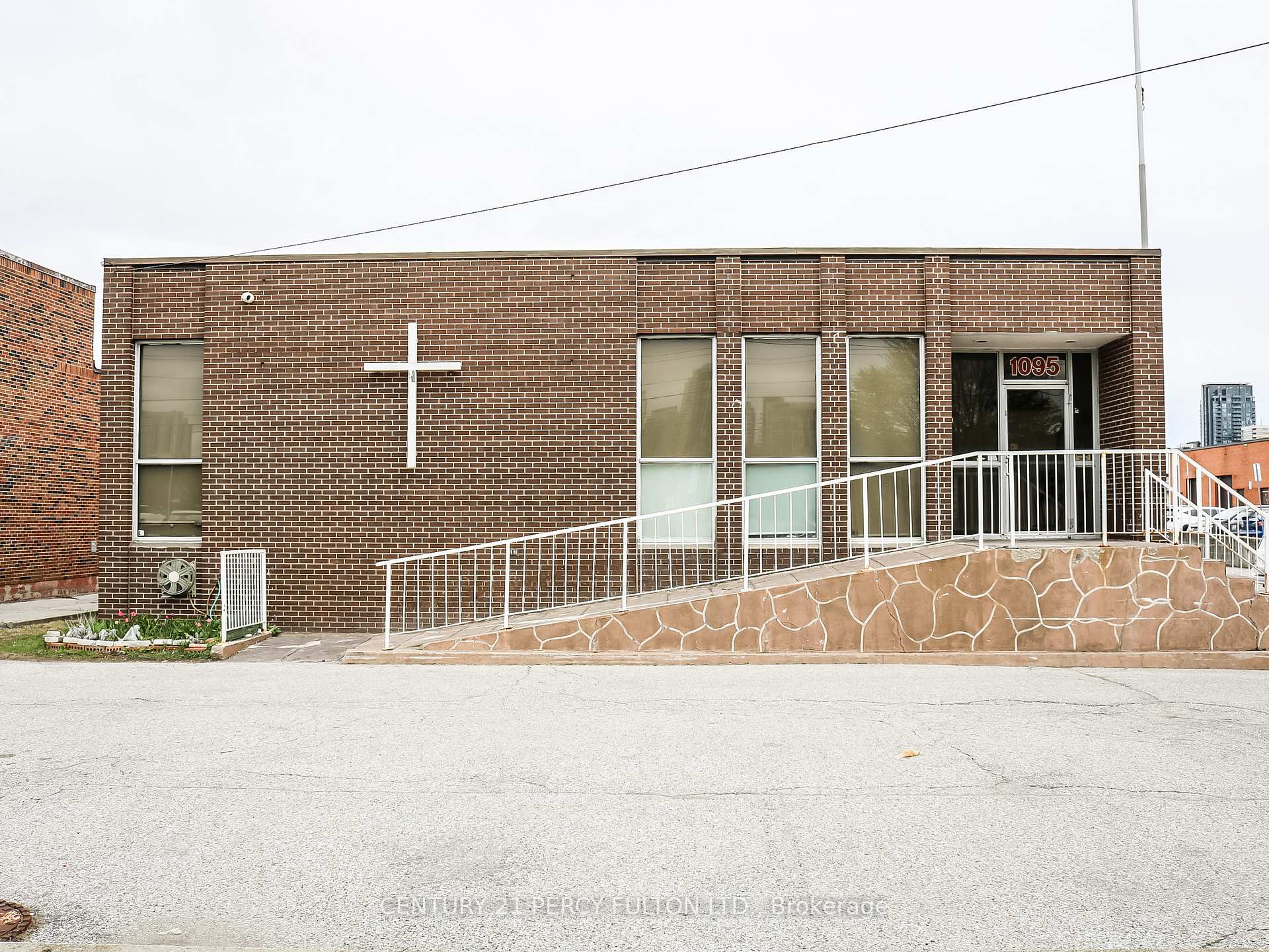 residential Property Image no.1