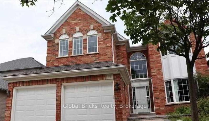 43 Gartshore Drive, Whitby, ON L1P 1N6