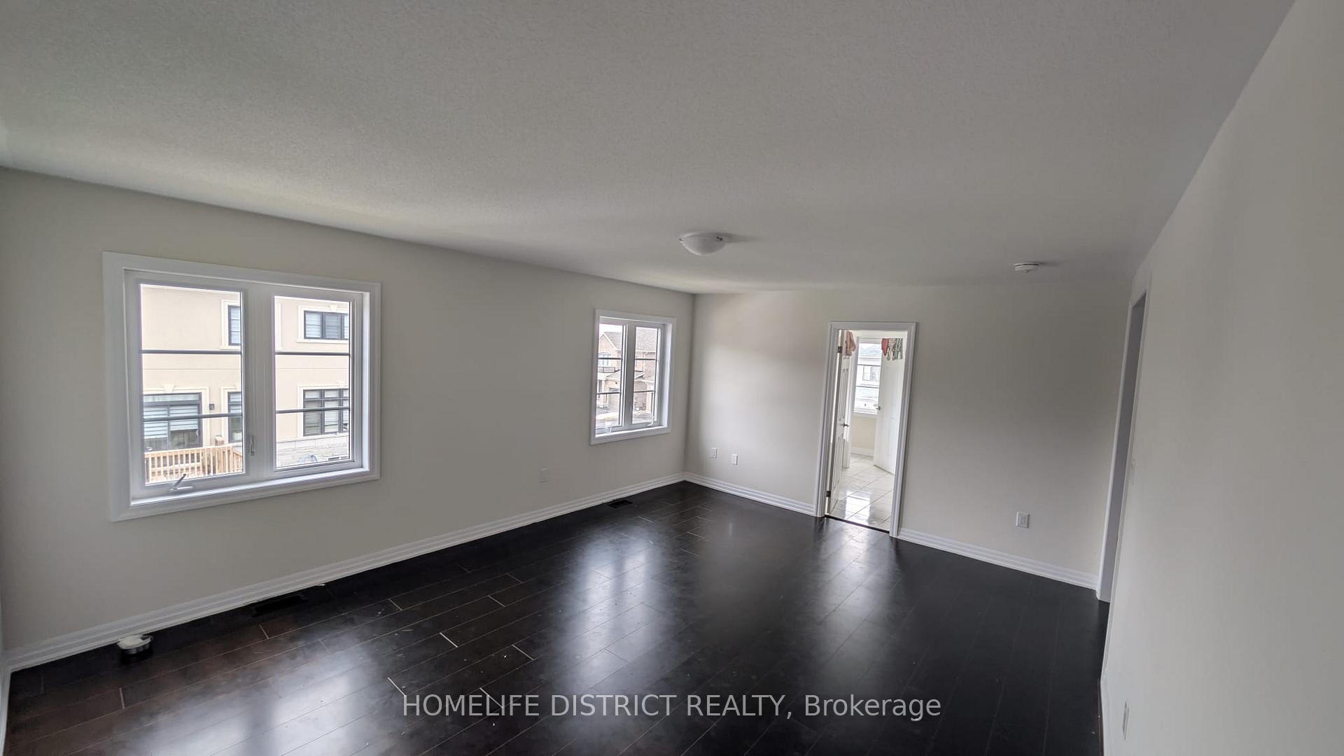160 Belmont Drive, Clarington, ON L1B 0X1