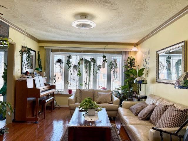 residential Property Image no.1