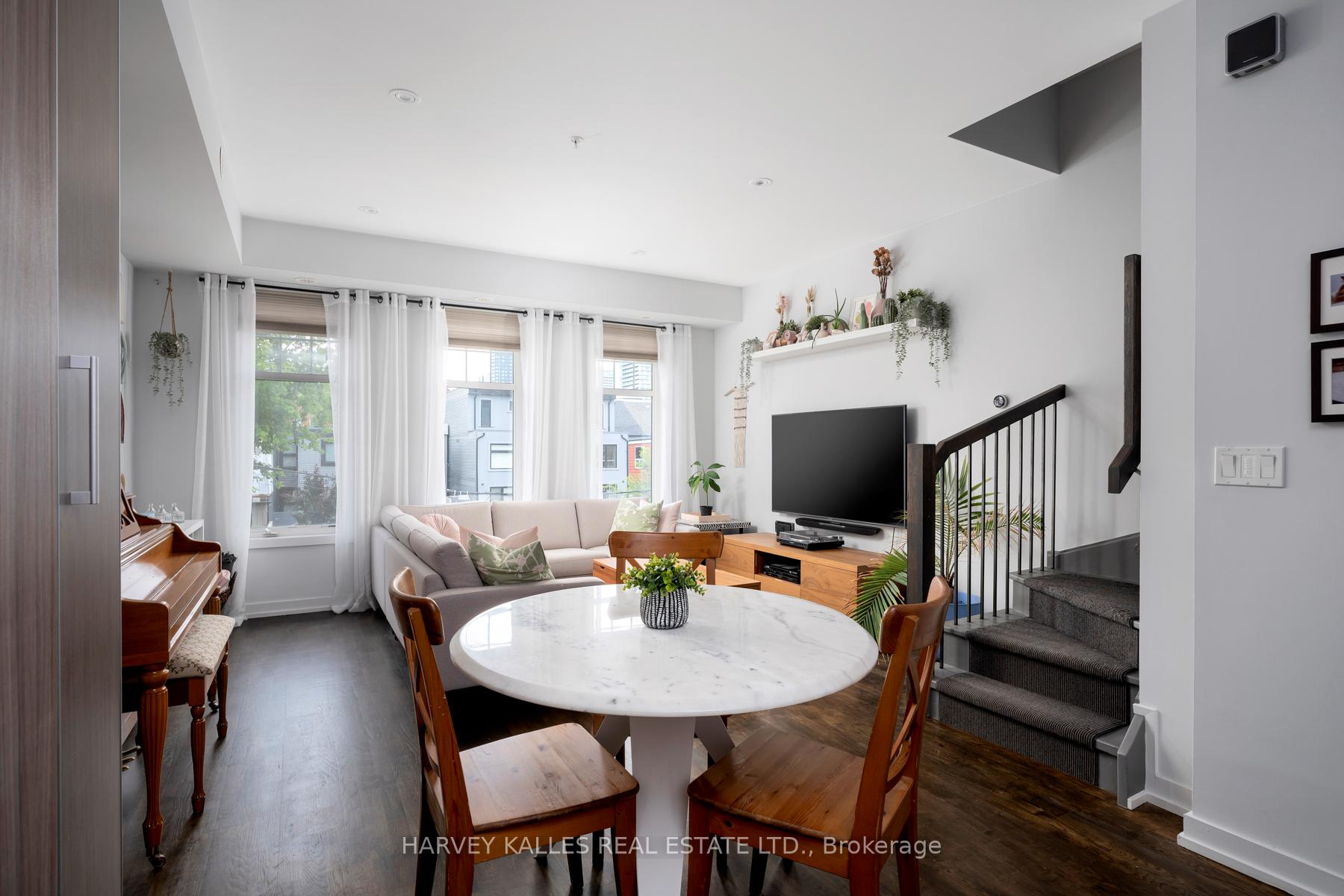 140 Broadview Avenue 45, Toronto E01 — photo 4 of 5