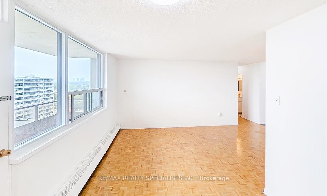 180 Markham Road 1201, Toronto E08 — photo 2 of 5