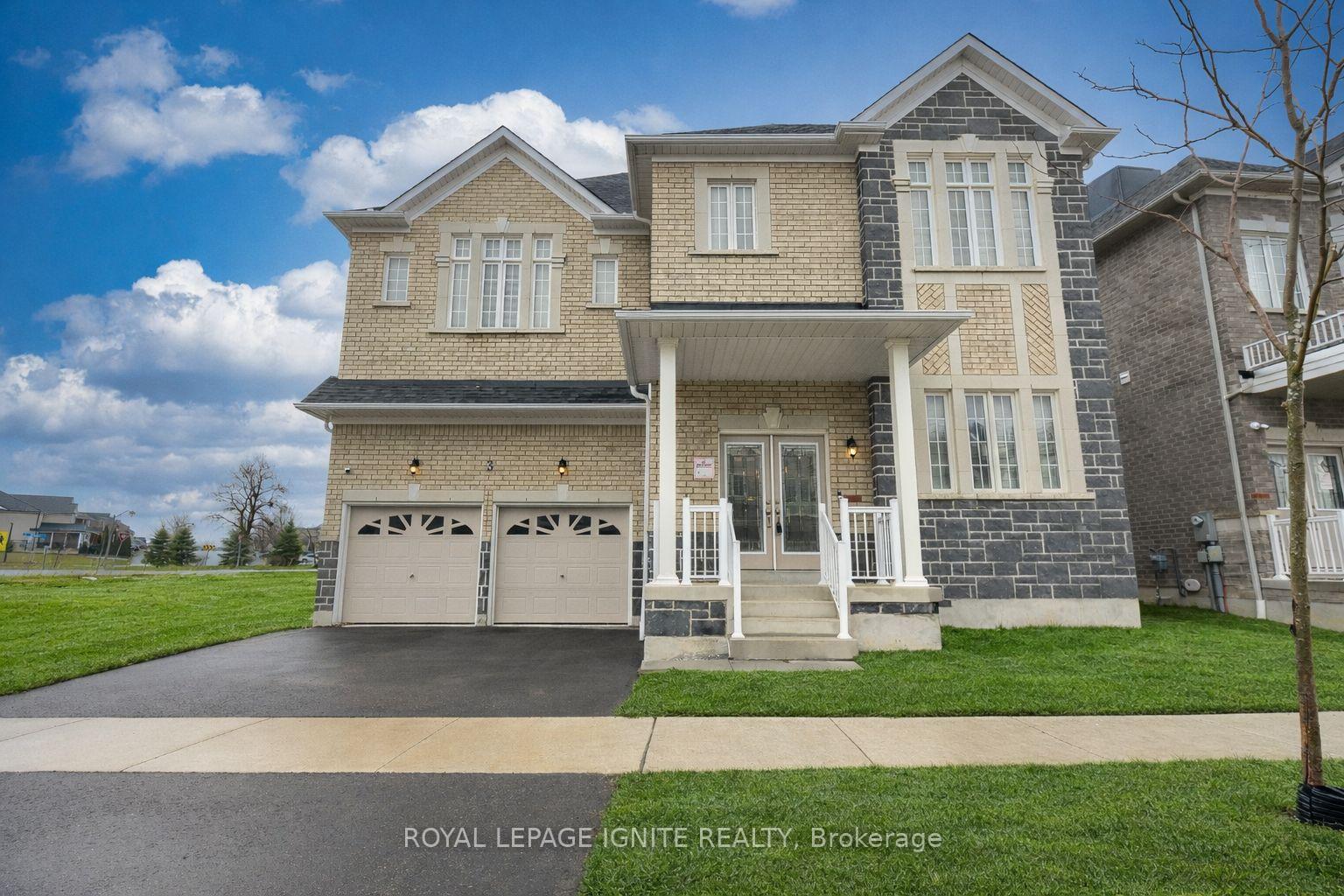 3 Creedon Crescent, Ajax — photo 2 of 5