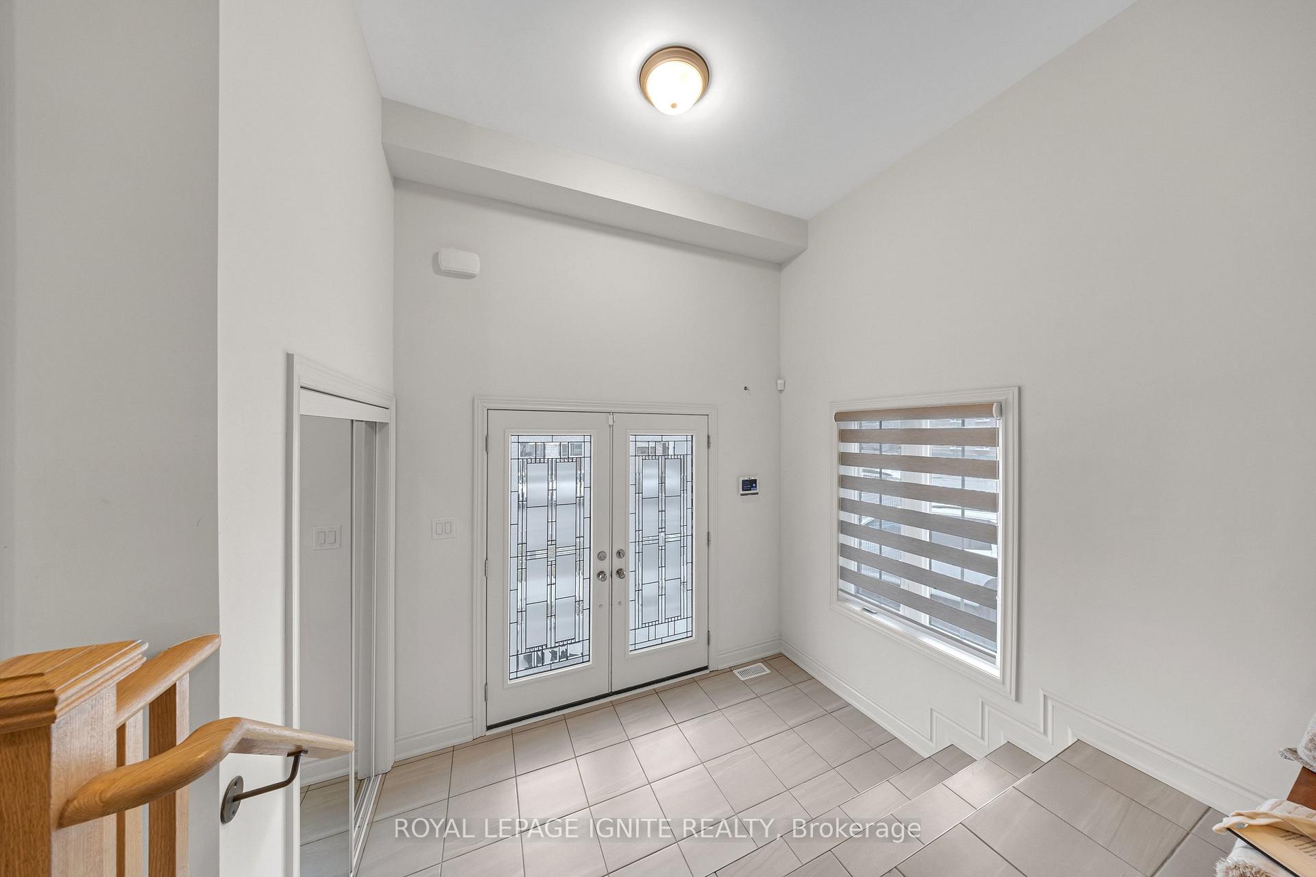 3 Creedon Crescent, Ajax — photo 4 of 5