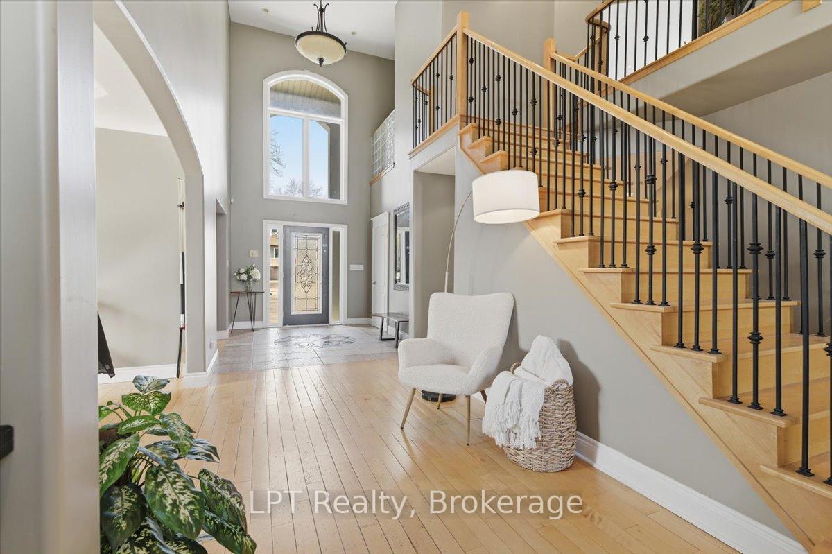 1879 Appleview Road, Pickering — photo 3 of 5