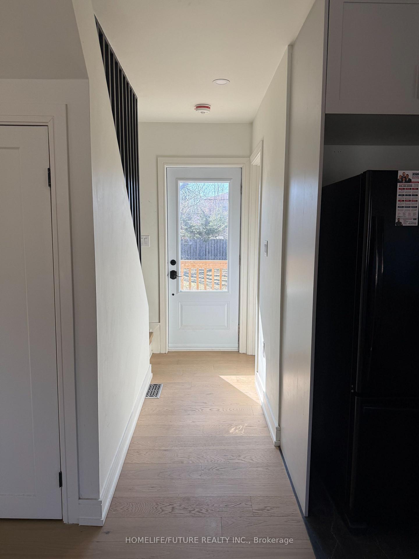 32 Homestead Road Main, Toronto E10 — photo 3 of 5