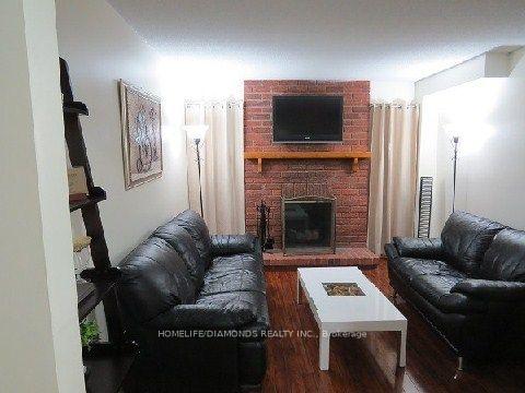 40 HARLEY Drive, Ajax — photo 4 of 5