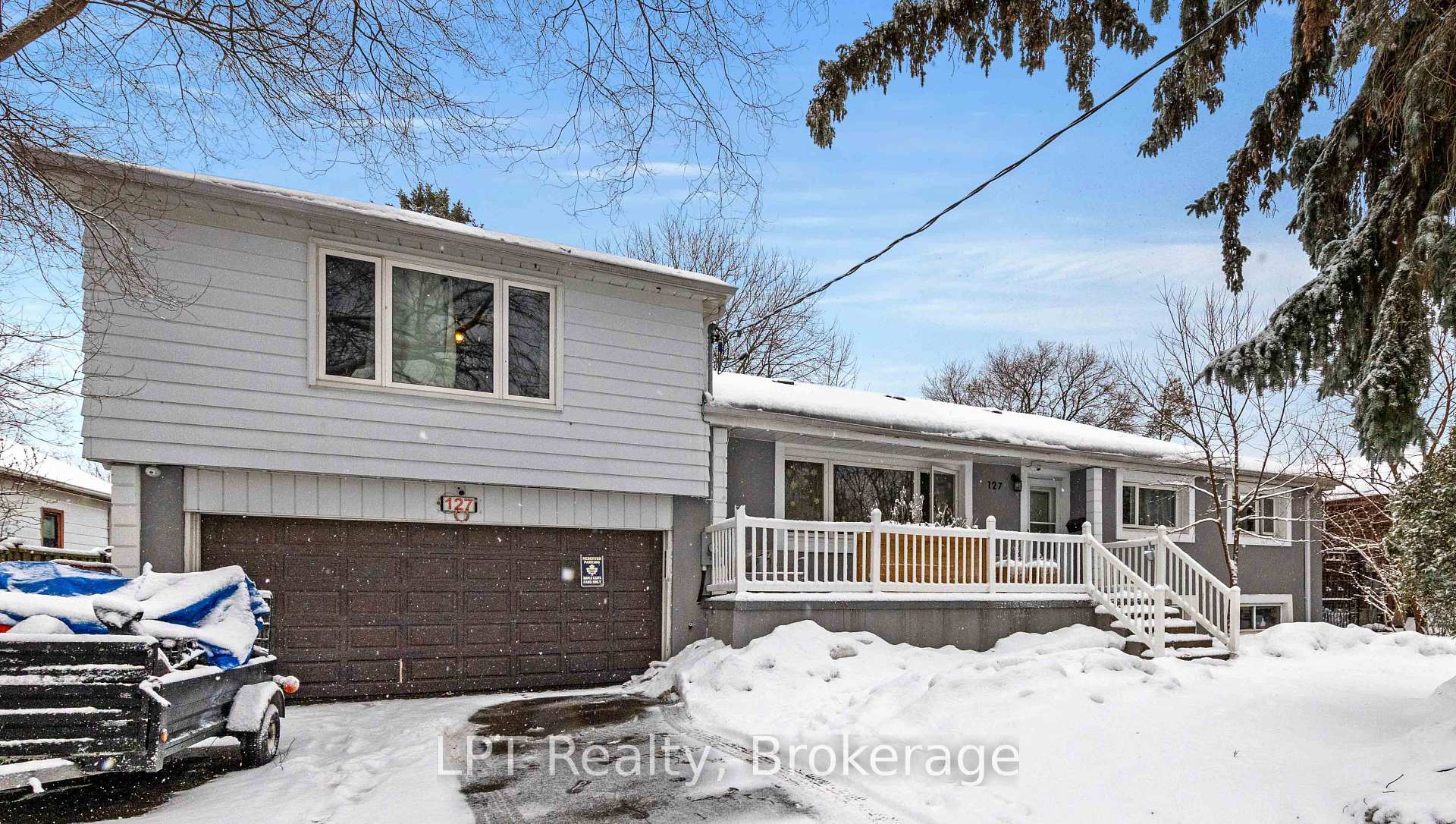 127 Kitchener Road, Toronto E10, ON M1E 2Y2