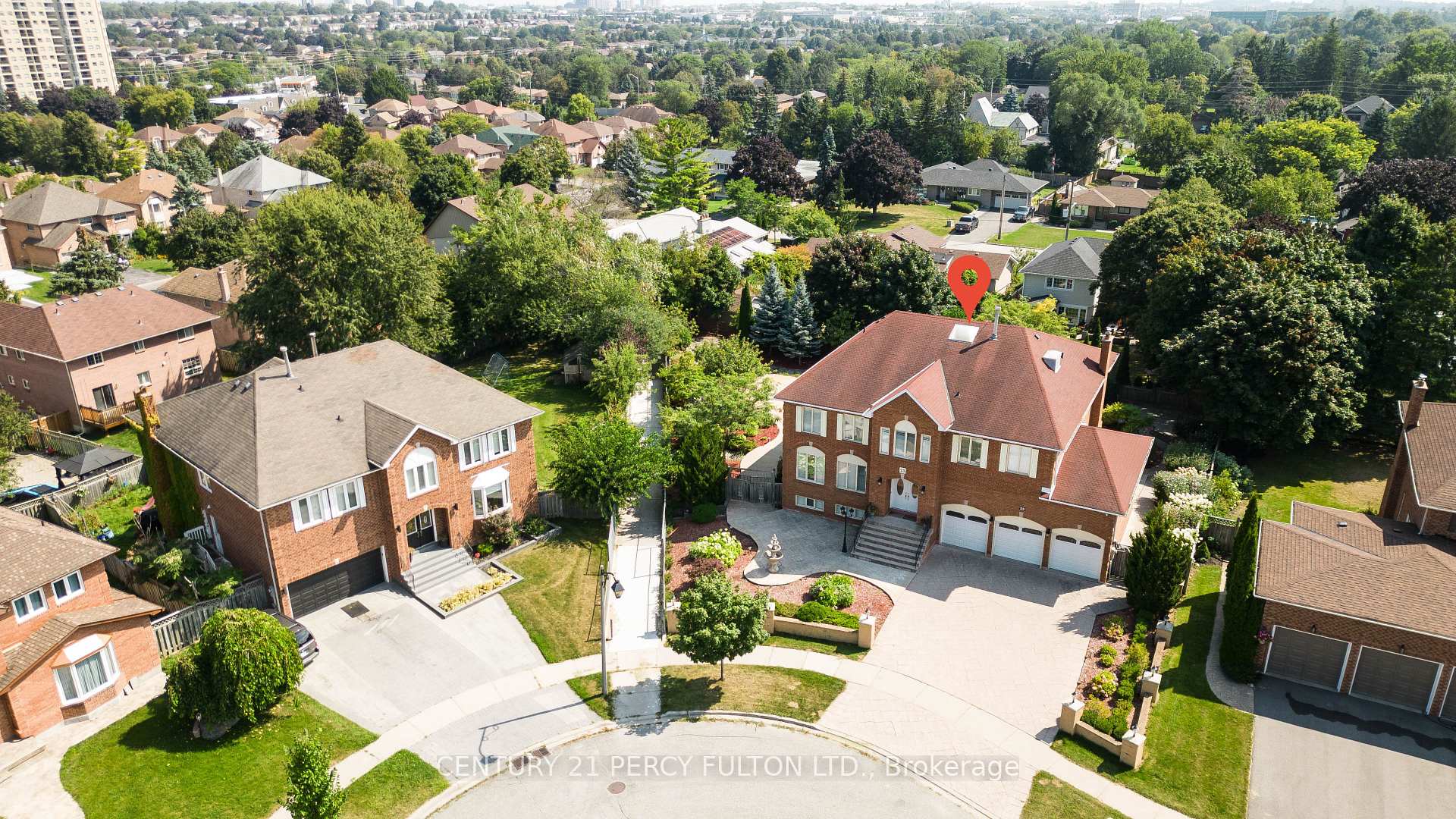 23 Leah Crescent, Ajax — photo 2 of 5