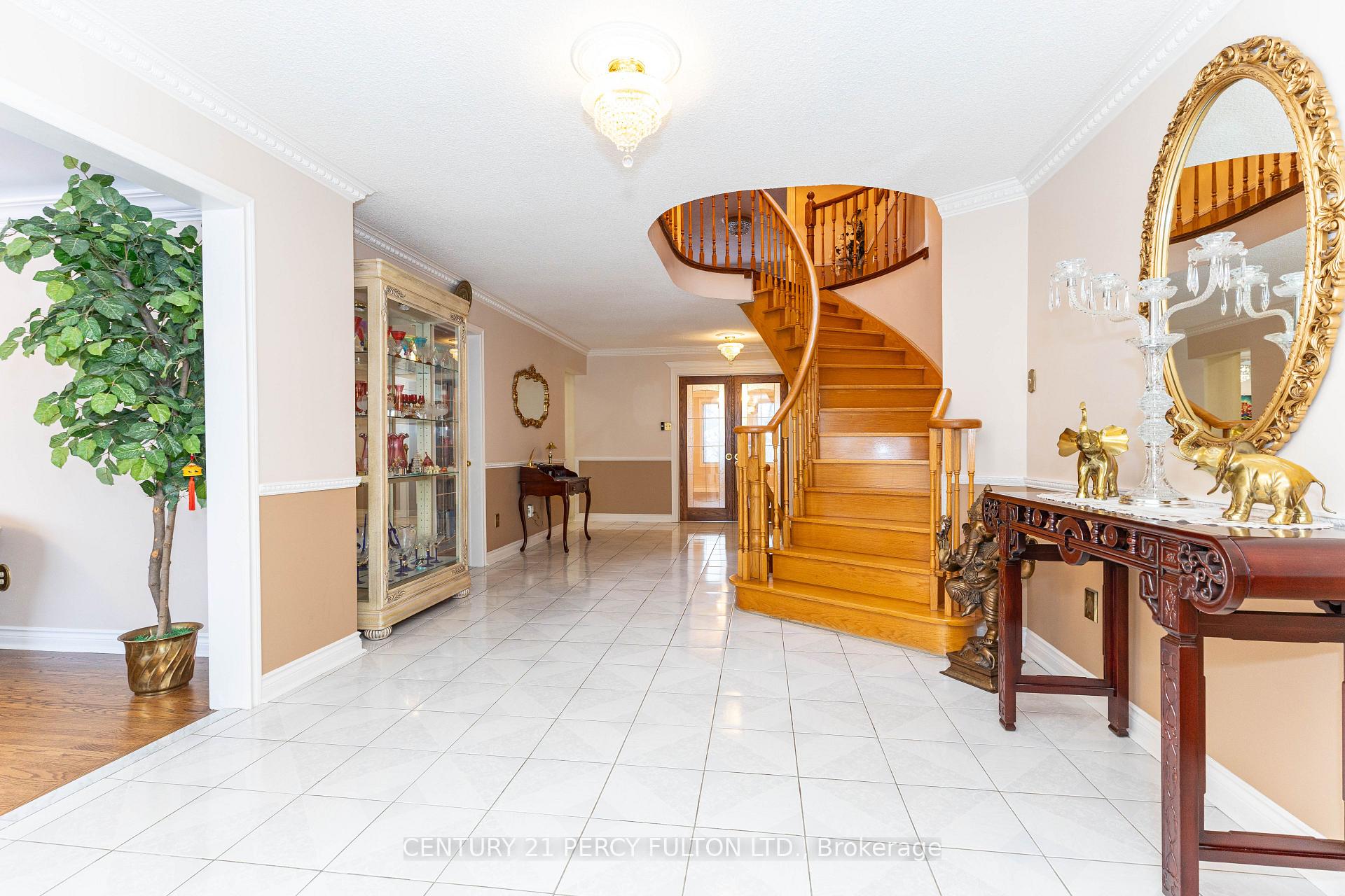 23 Leah Crescent, Ajax — photo 4 of 5