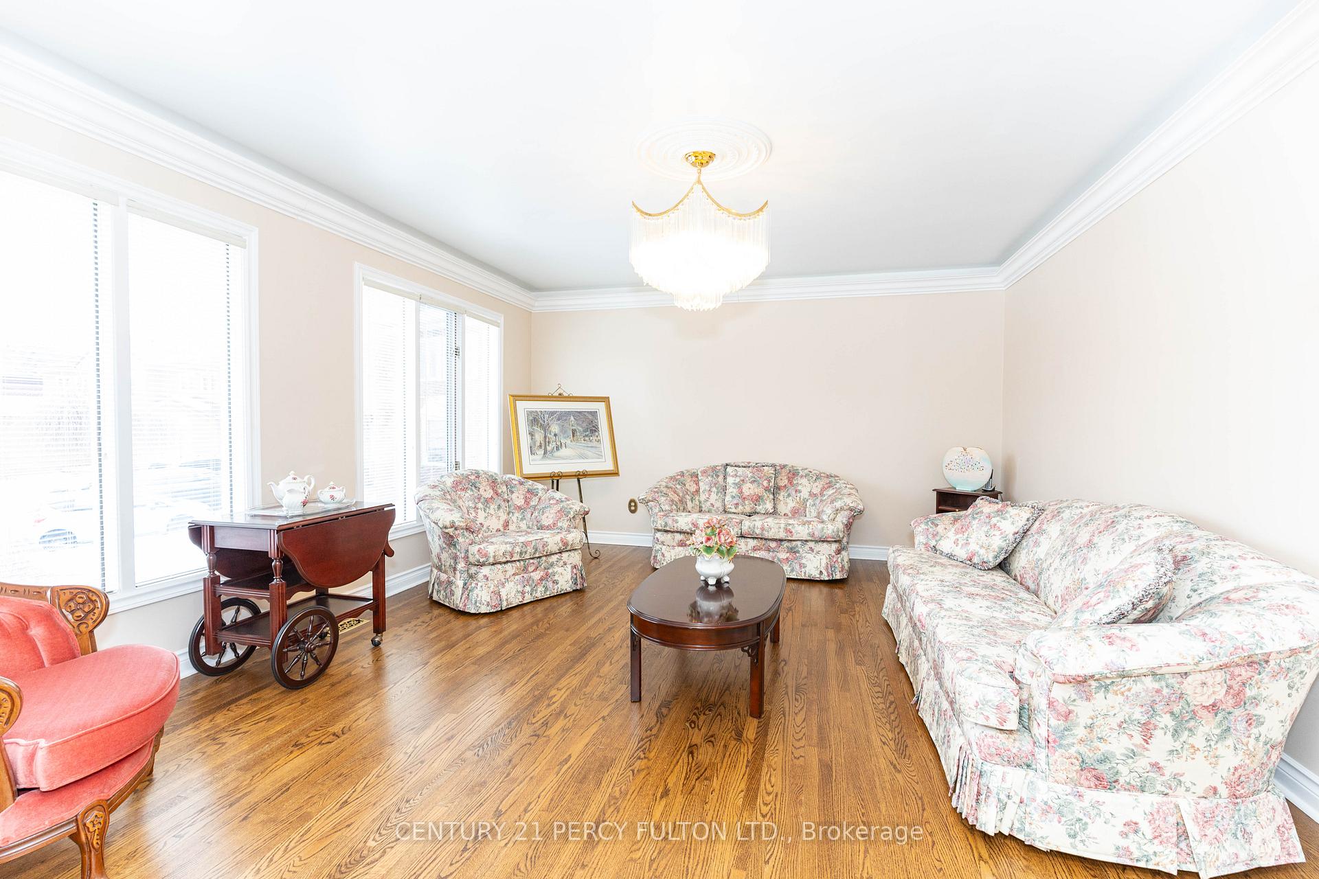 23 Leah Crescent, Ajax — photo 5 of 5