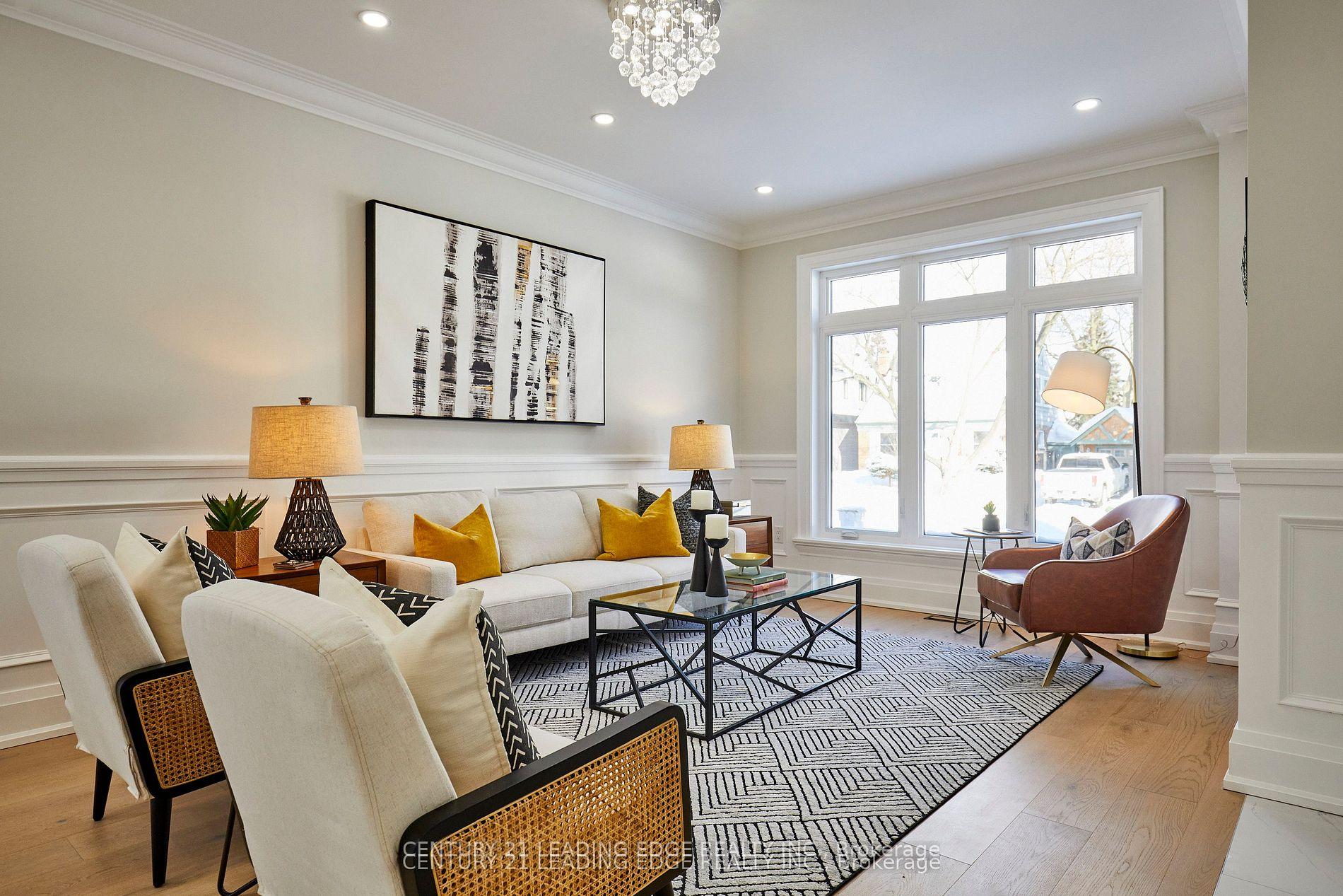 162 Harewood Avenue, Toronto E08 — photo 3 of 5