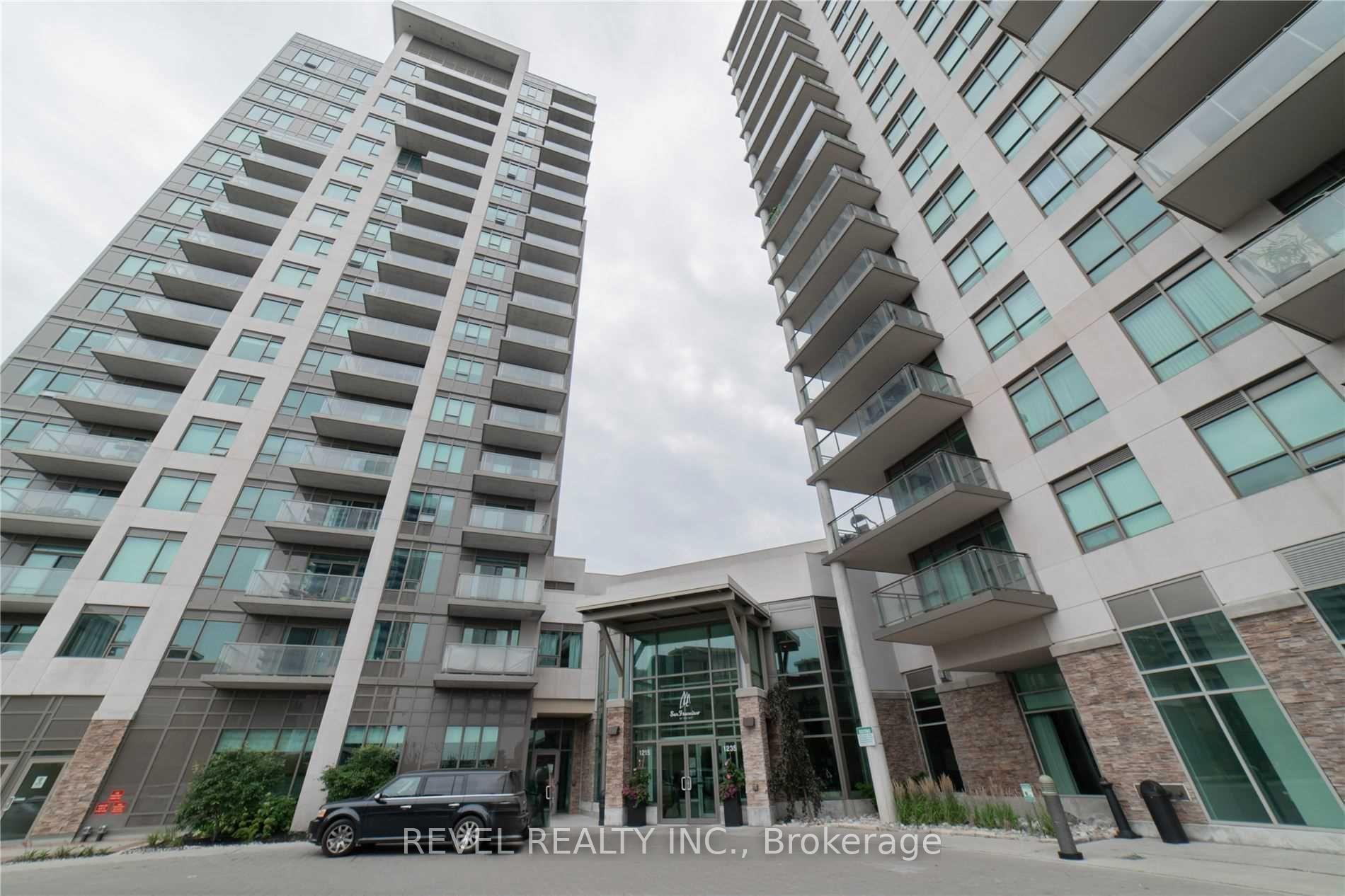 1215 Bayly Street 307, Pickering, ON L1W 1L7