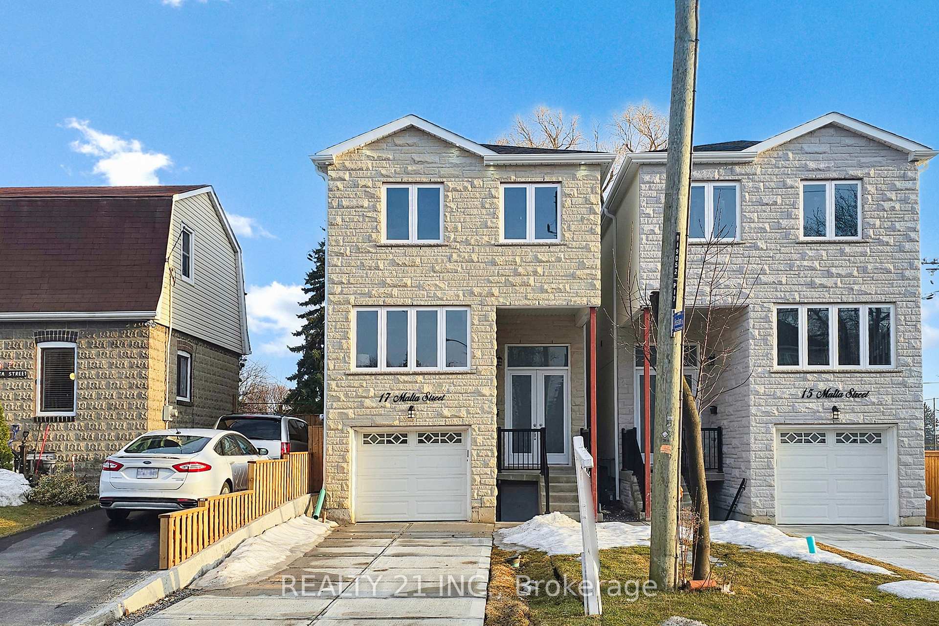 15 Malta Street, Toronto E06, ON M1N 2L2