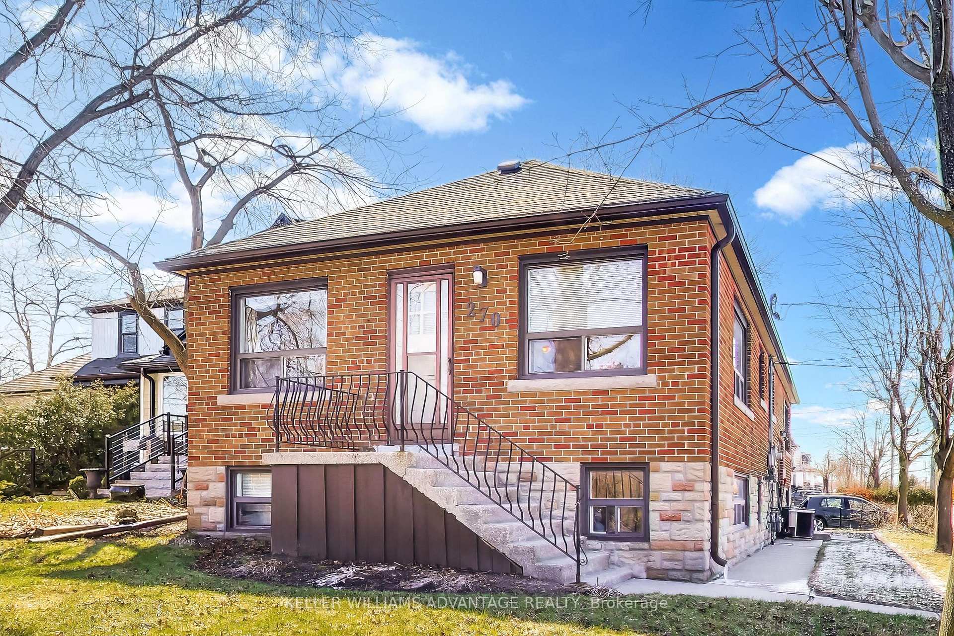 270 Glebemount Avenue, Toronto E03, ON M4C 3T8