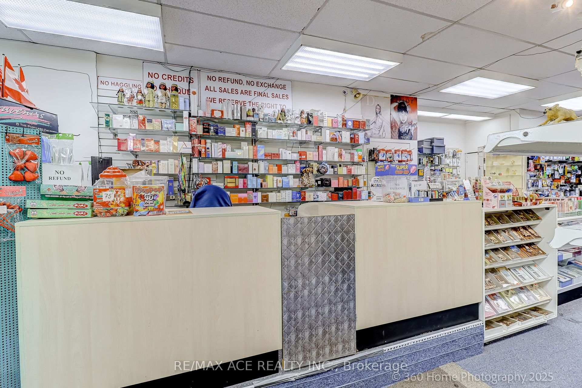 426-428 Dawes Road, Toronto E03 — photo 2 of 5