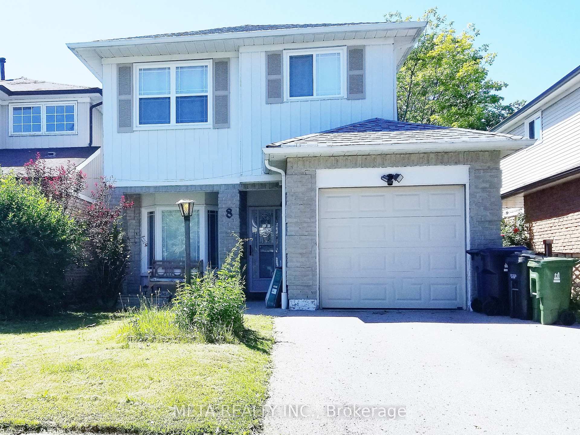 8 Roscoe Road Bsmt, Toronto E11, ON M1B 2K1