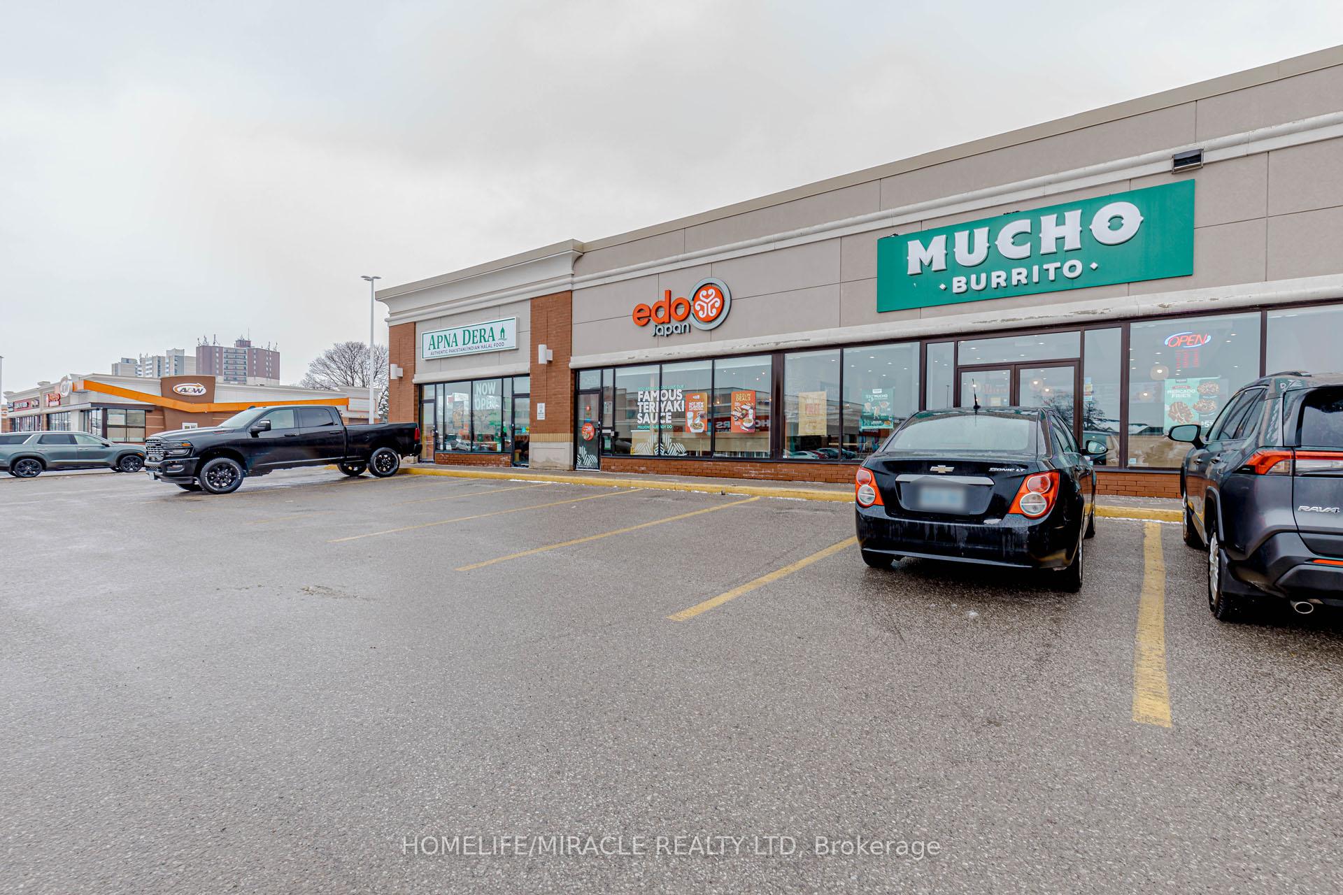 320 Harwood Avenue S 2, Ajax — photo 2 of 5