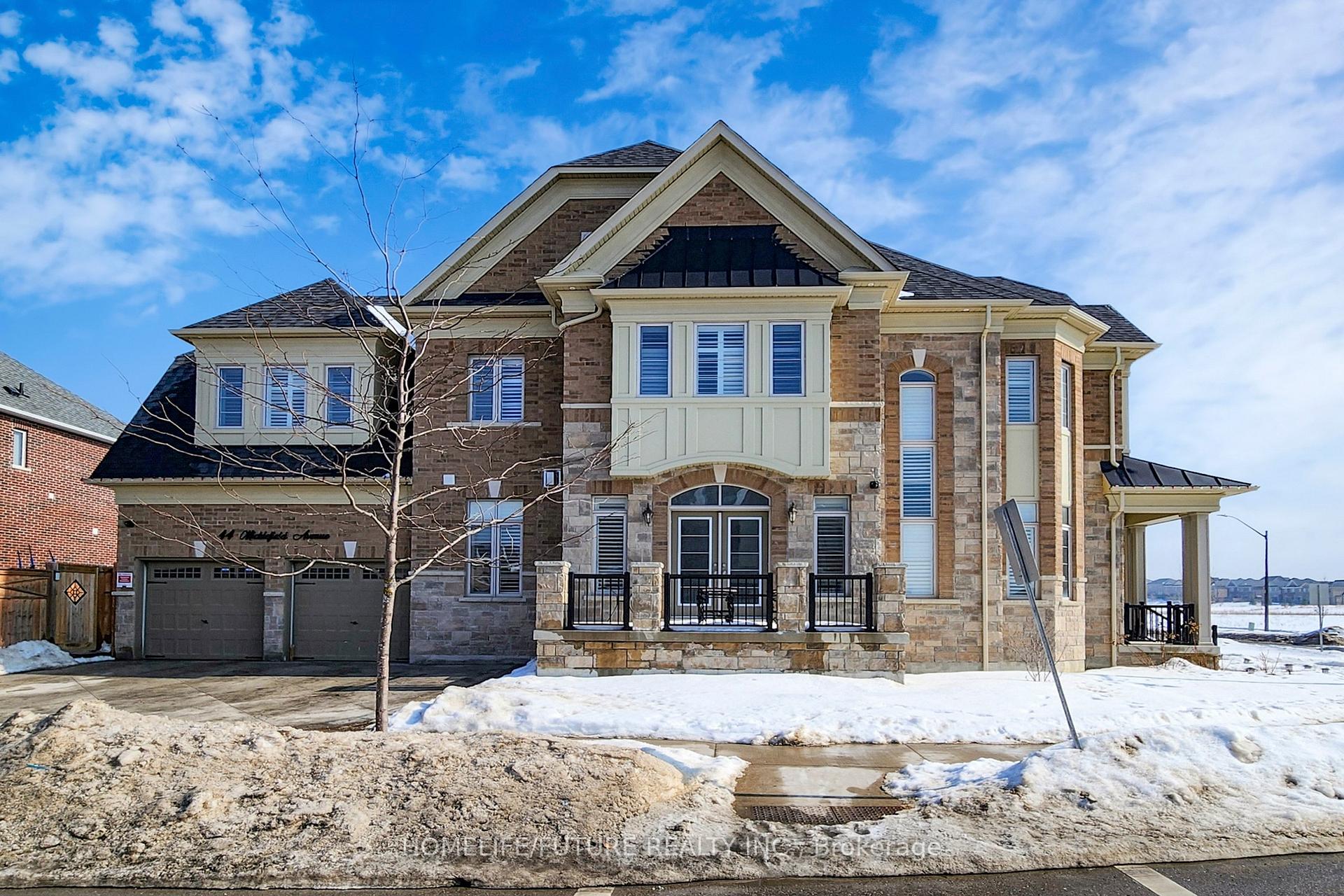 44 Micklefield Avenue, Whitby, ON L1P 0C4 — Whitby, Ontario