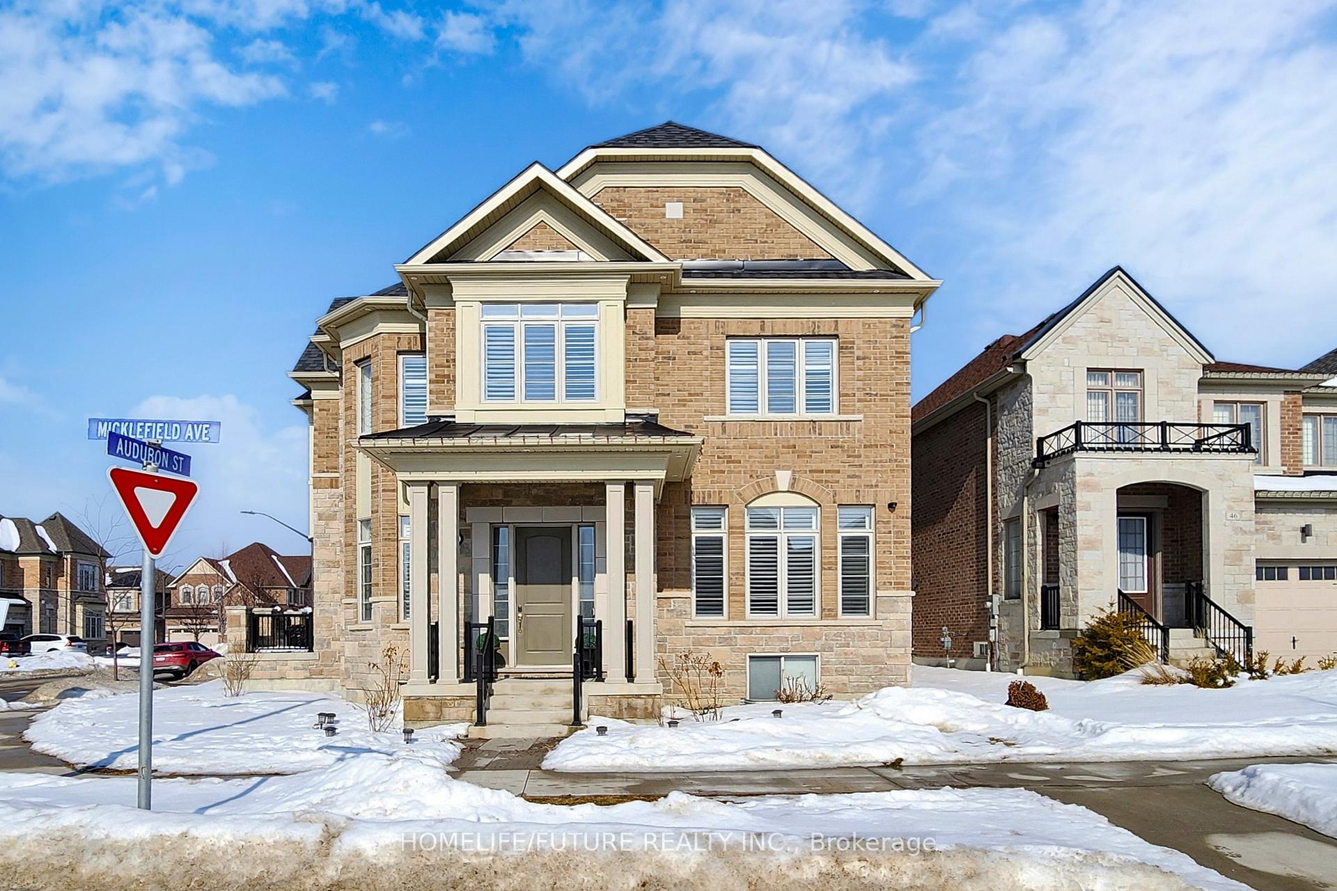 44 Micklefield Avenue, Whitby — photo 2 of 5