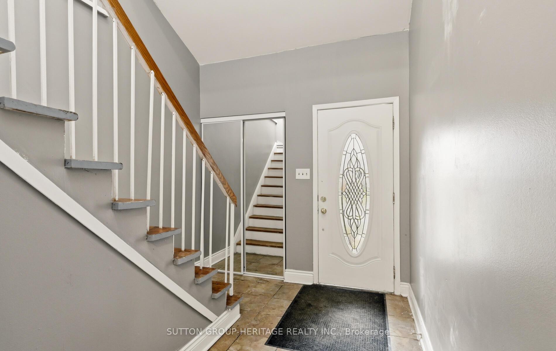 1778 Bronte Square, Pickering — photo 3 of 5