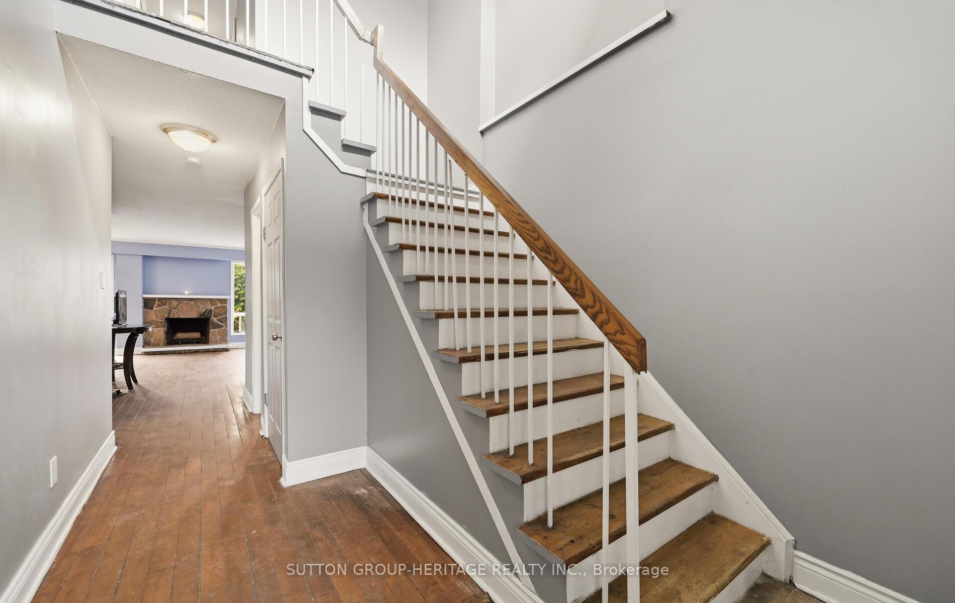 1778 Bronte Square, Pickering — photo 4 of 5