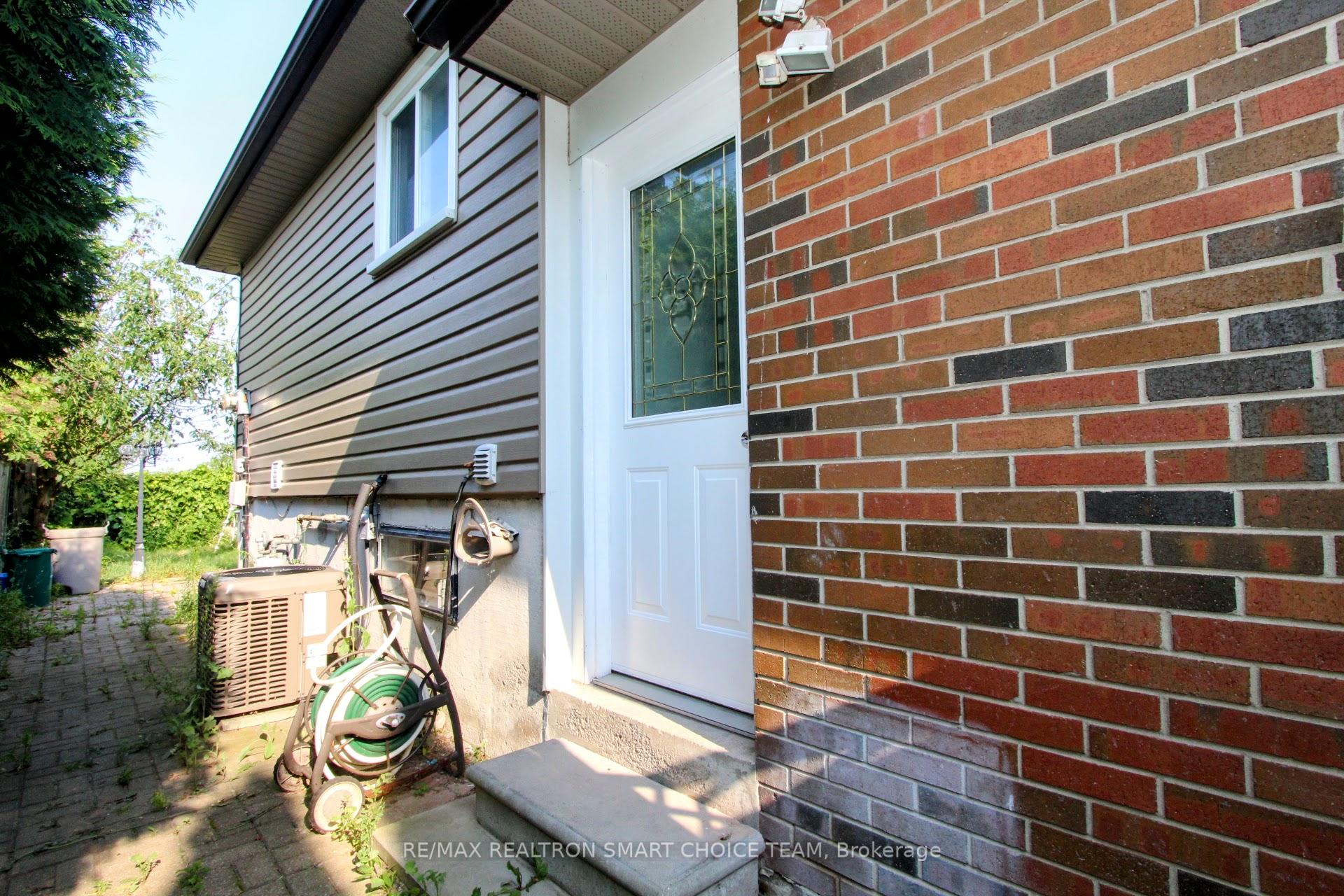 45 Bryant Road Bsmt, Ajax — photo 3 of 5