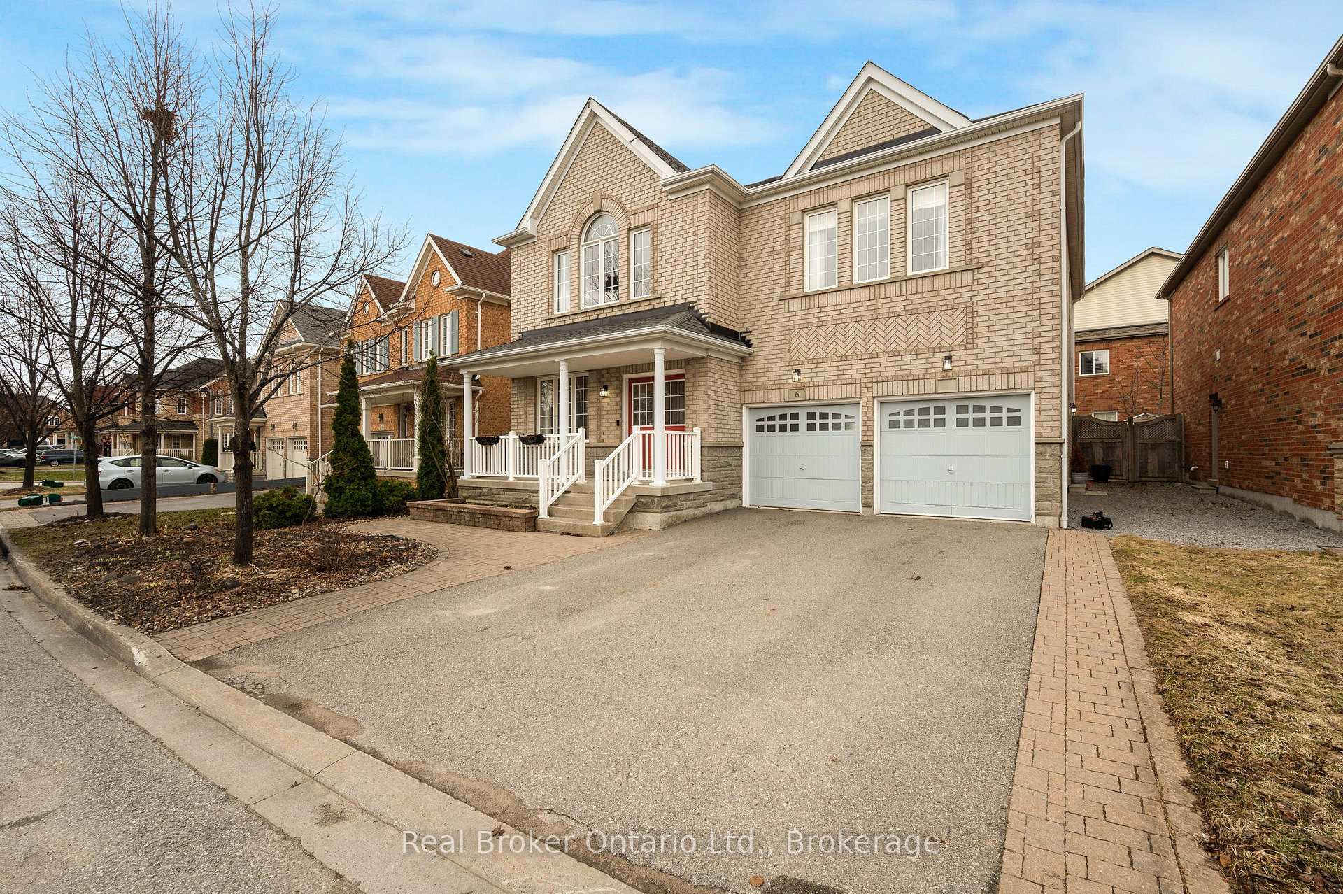 6 Wilsongary Circle, Ajax — photo 2 of 5