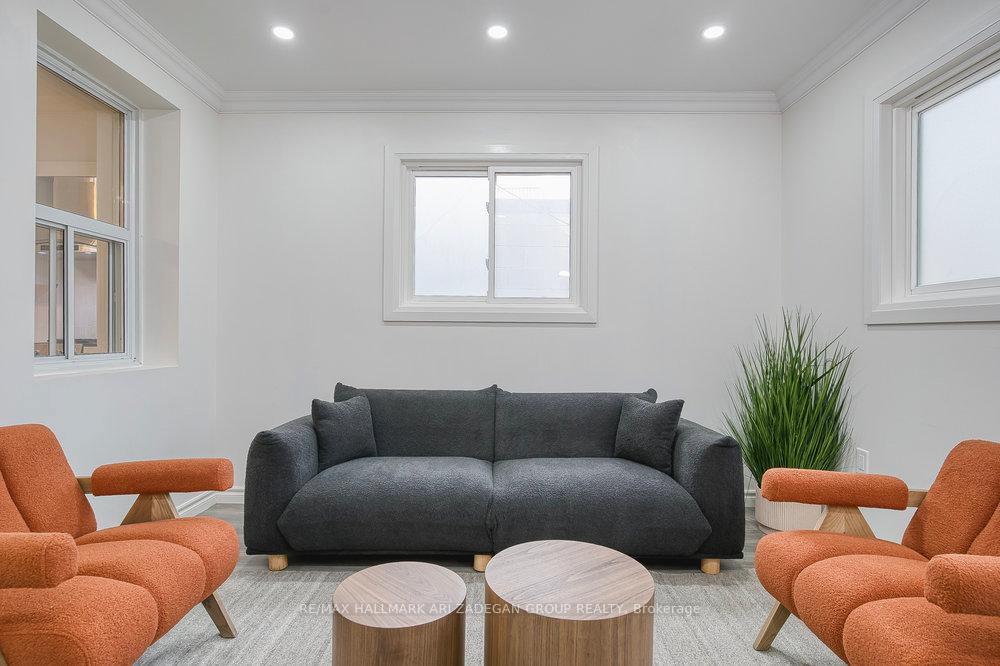 151 Broadview Avenue, Toronto E01 — photo 3 of 5