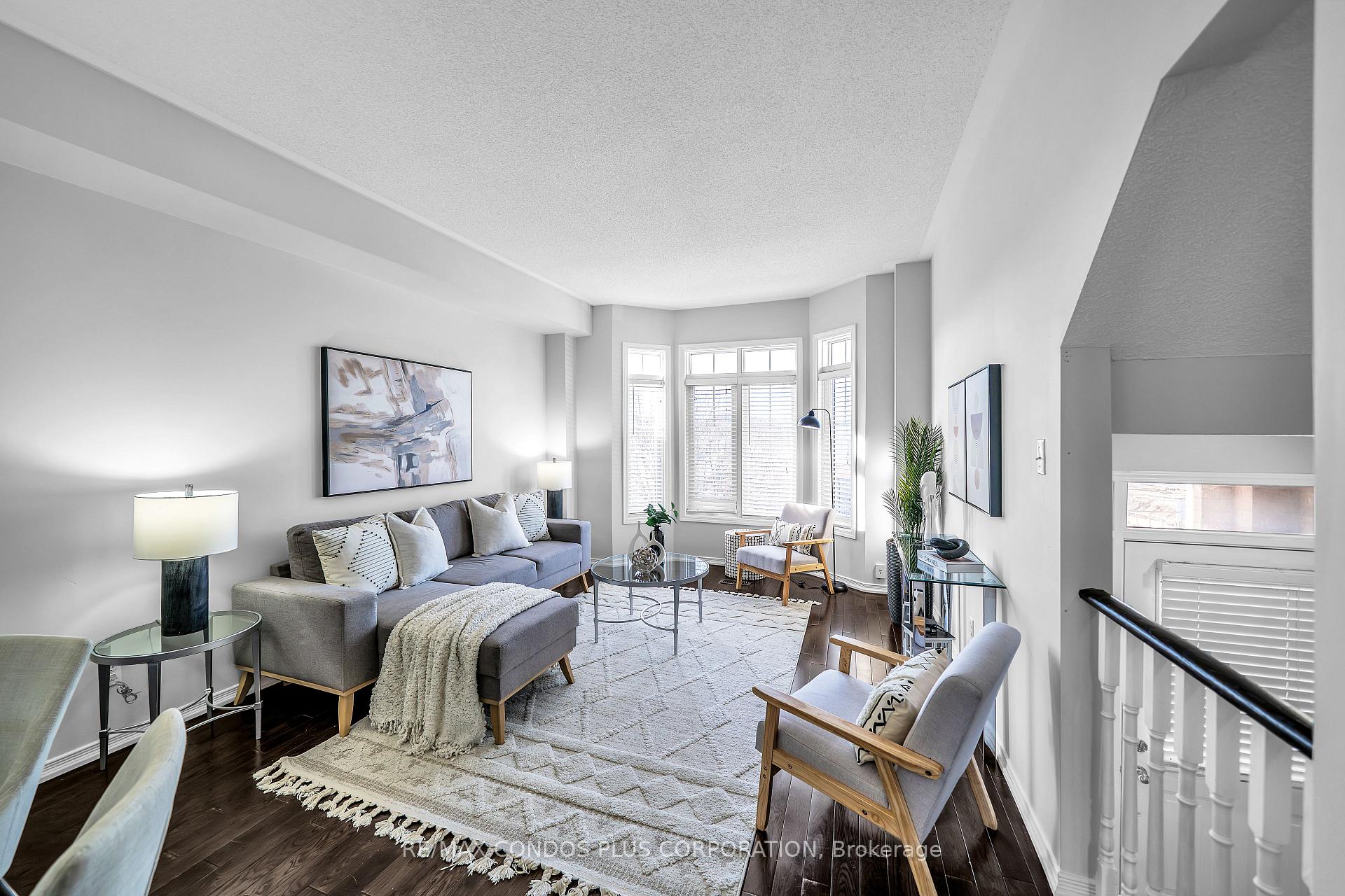 3 Powers Valley Court, Ajax — photo 2 of 5