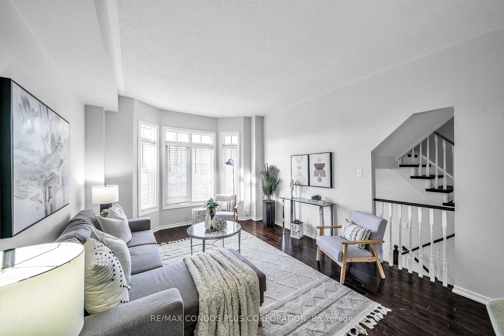3 Powers Valley Court, Ajax — photo 3 of 5