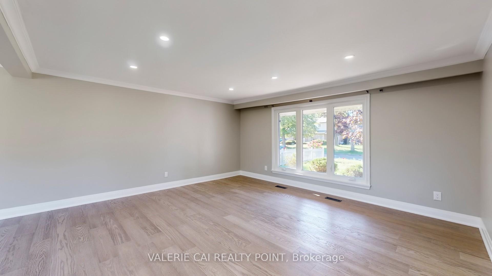 96 Bolland Crescent, Ajax — photo 4 of 5