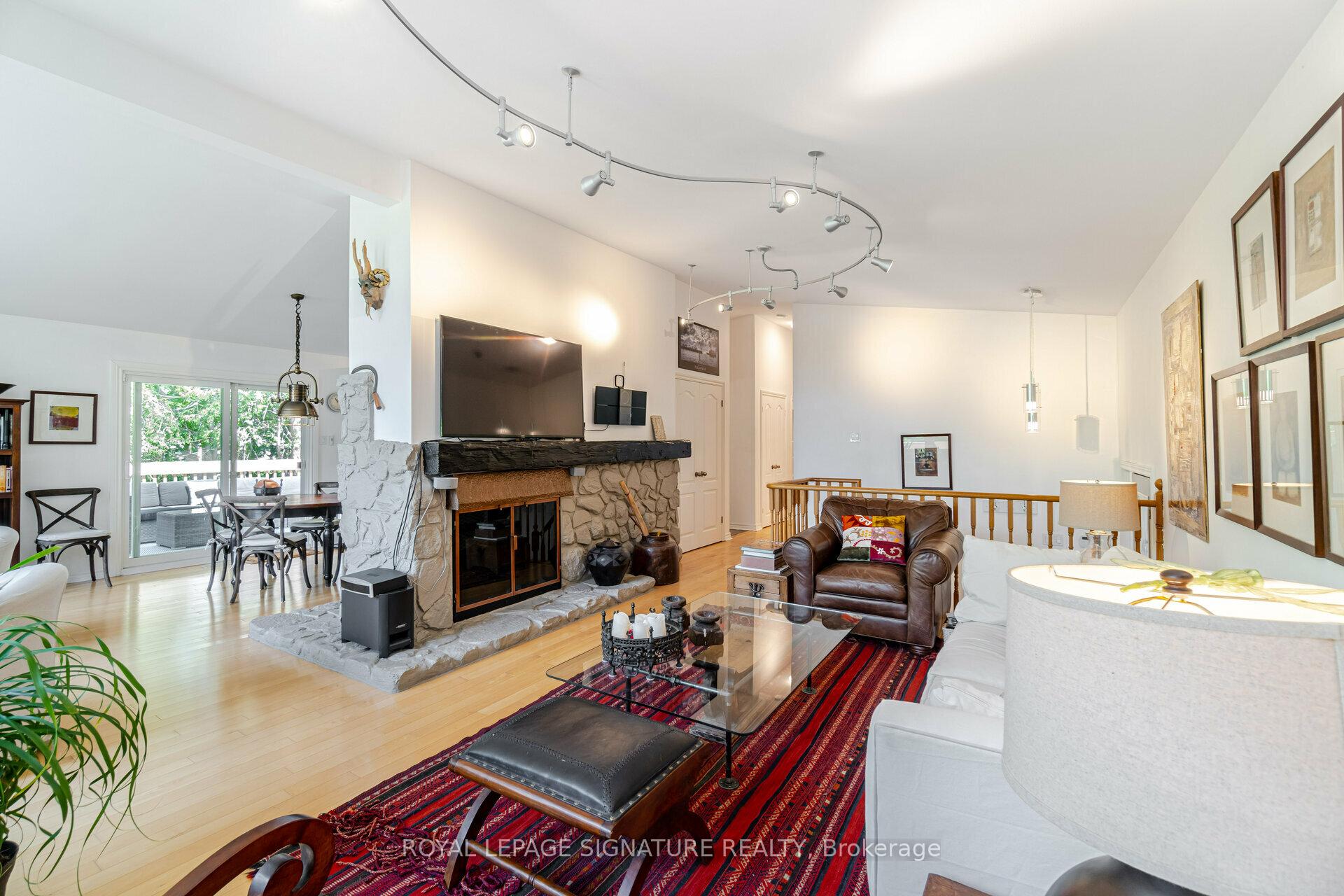 3225 Greenwood Road, Pickering — photo 4 of 5