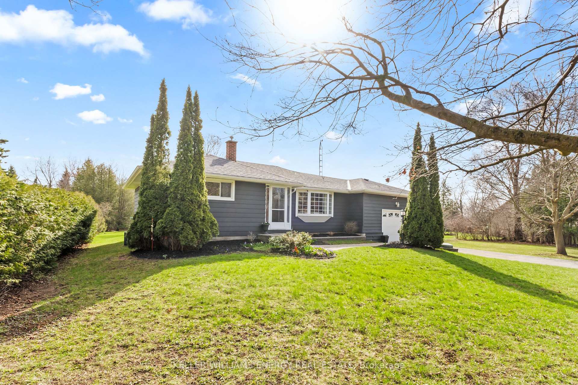 2385 Maple Grove Road, Clarington, ON L1C 6N1