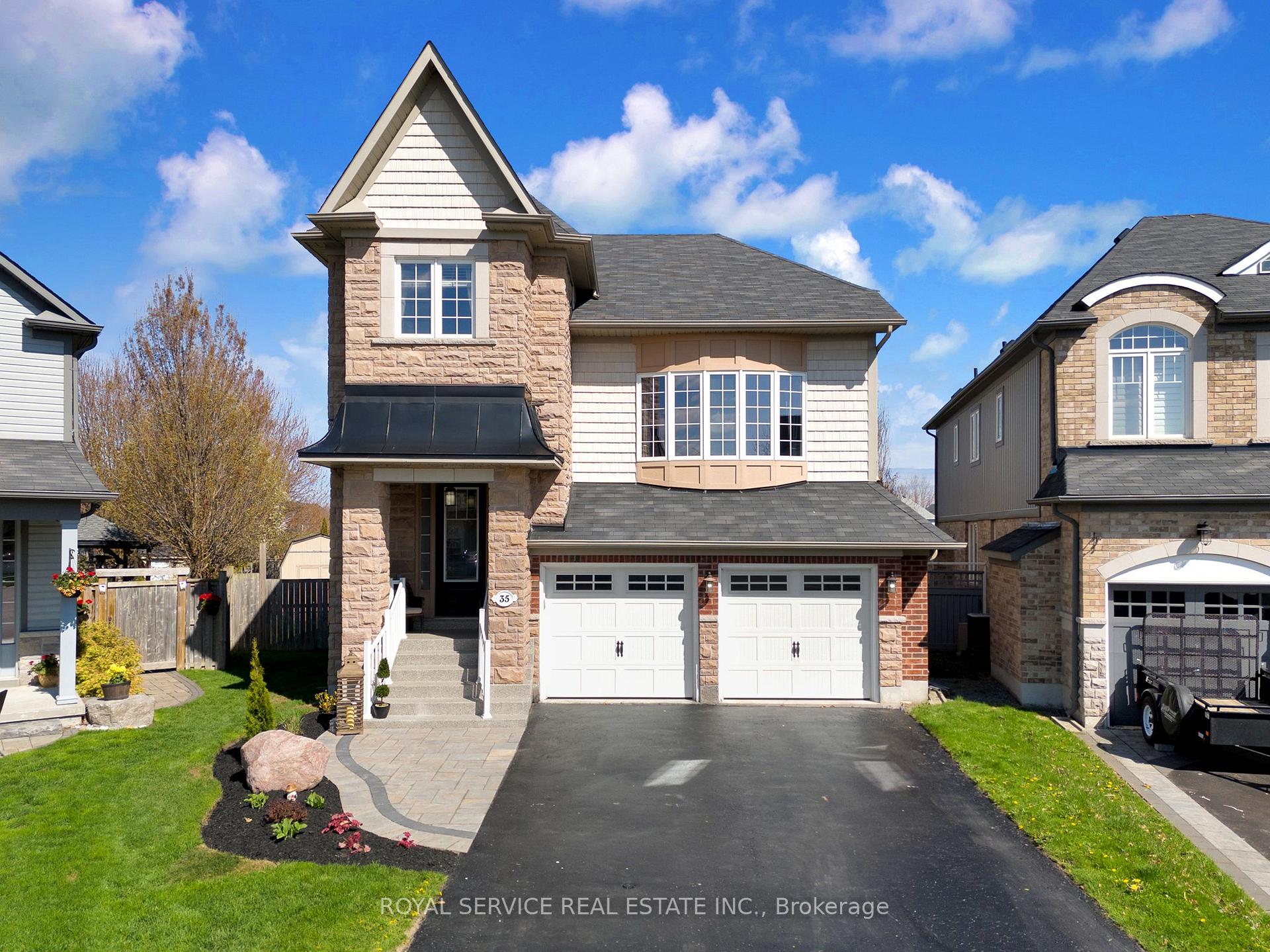 35 Alldread Crescent, Clarington, ON L1B 0C2 — Clarington, Ontario