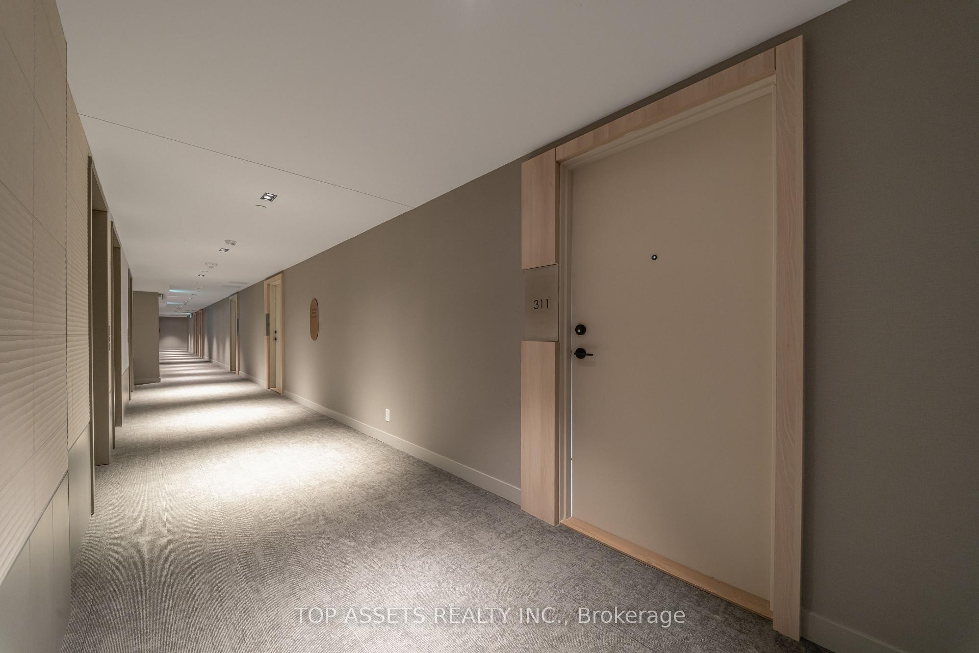 1050 Eastern Avenue 311, Toronto E01 — photo 3 of 5