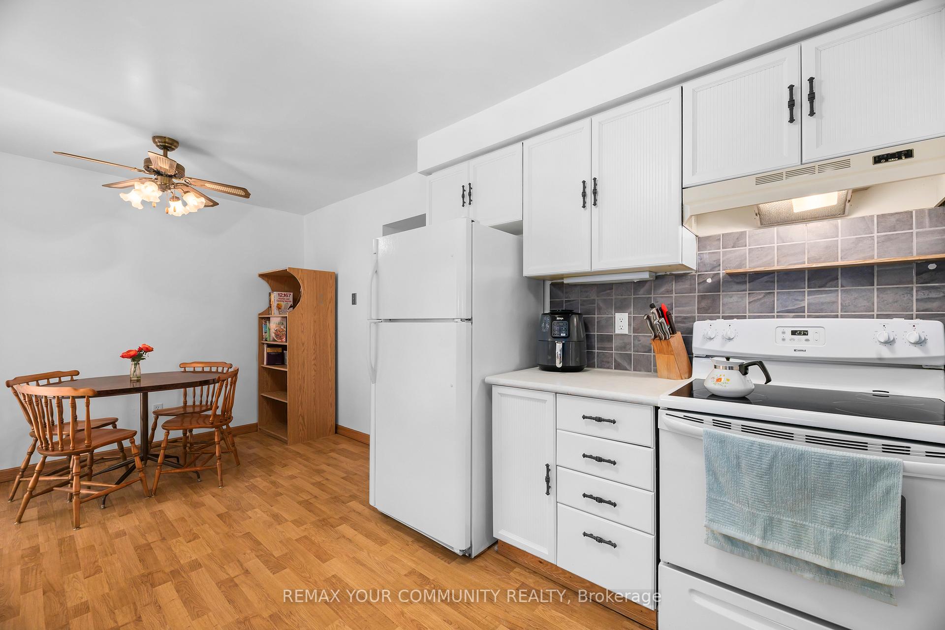 21 Wright Crescent, Ajax — photo 5 of 5