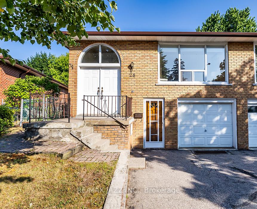 28 Pilot Street, Toronto E10, ON M1E 2C5